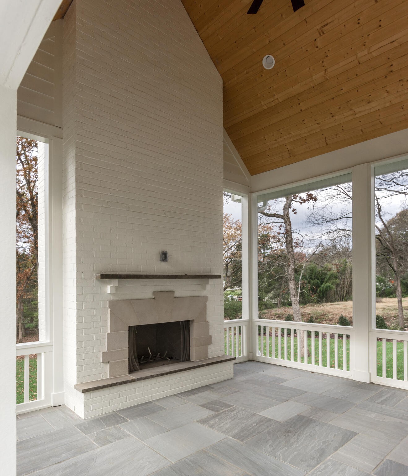733 Richfield Dr