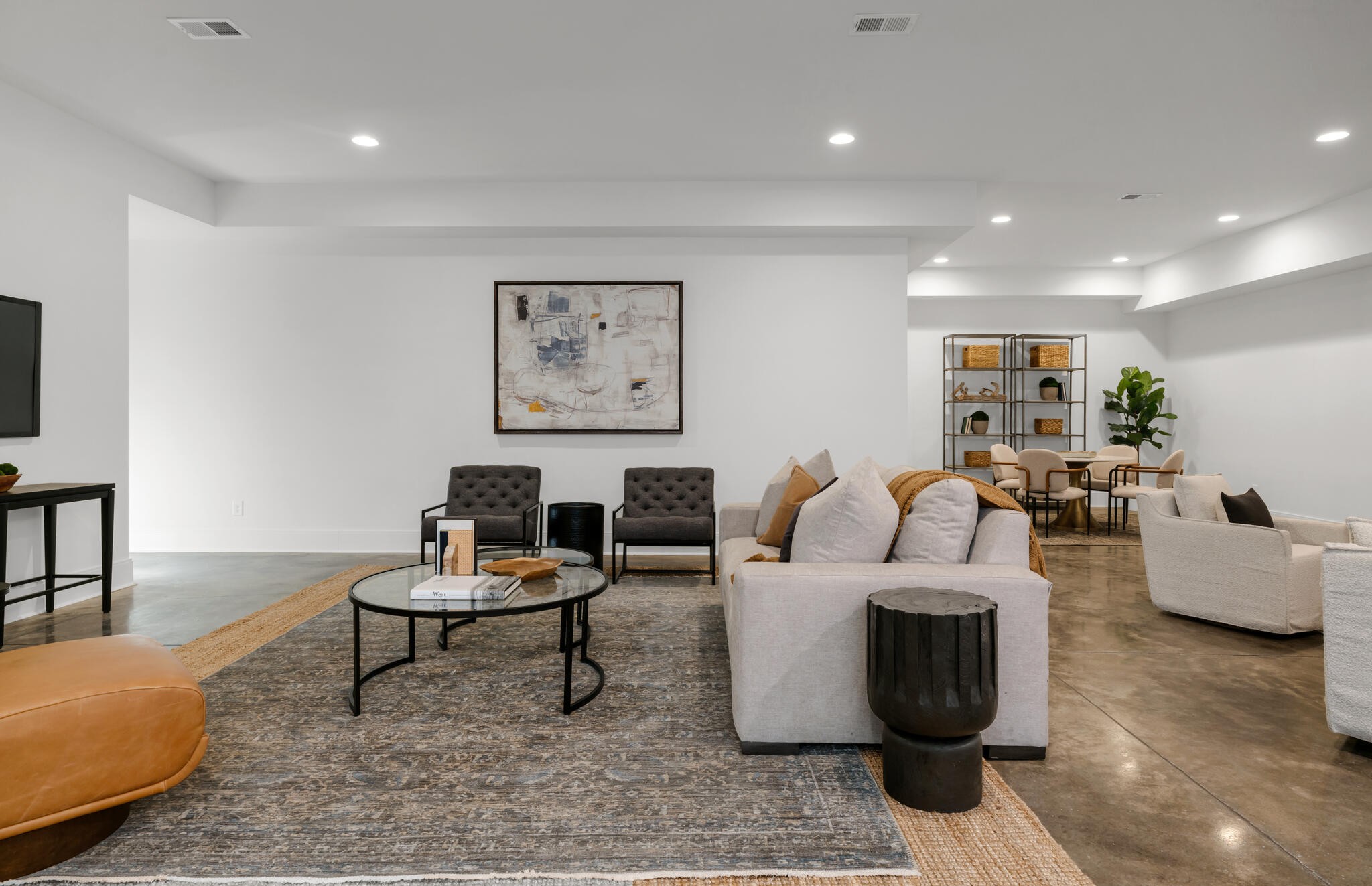 733 Richfield Dr