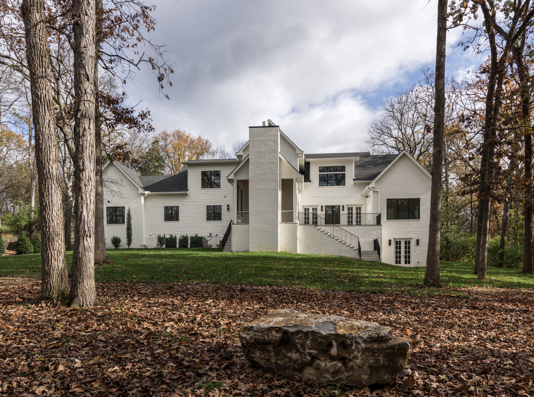 733 Richfield Dr