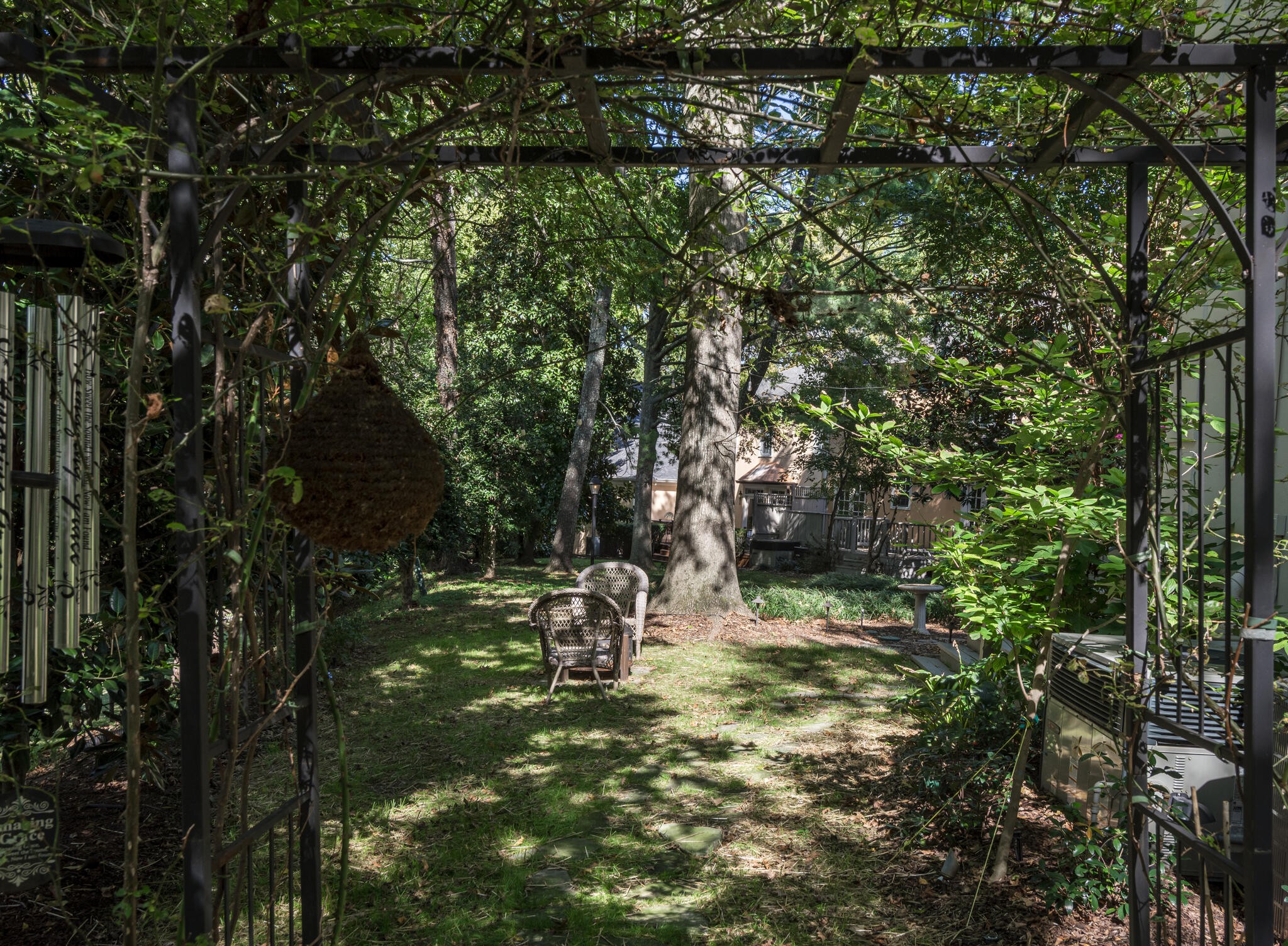 216 Chestnut Hill Dr