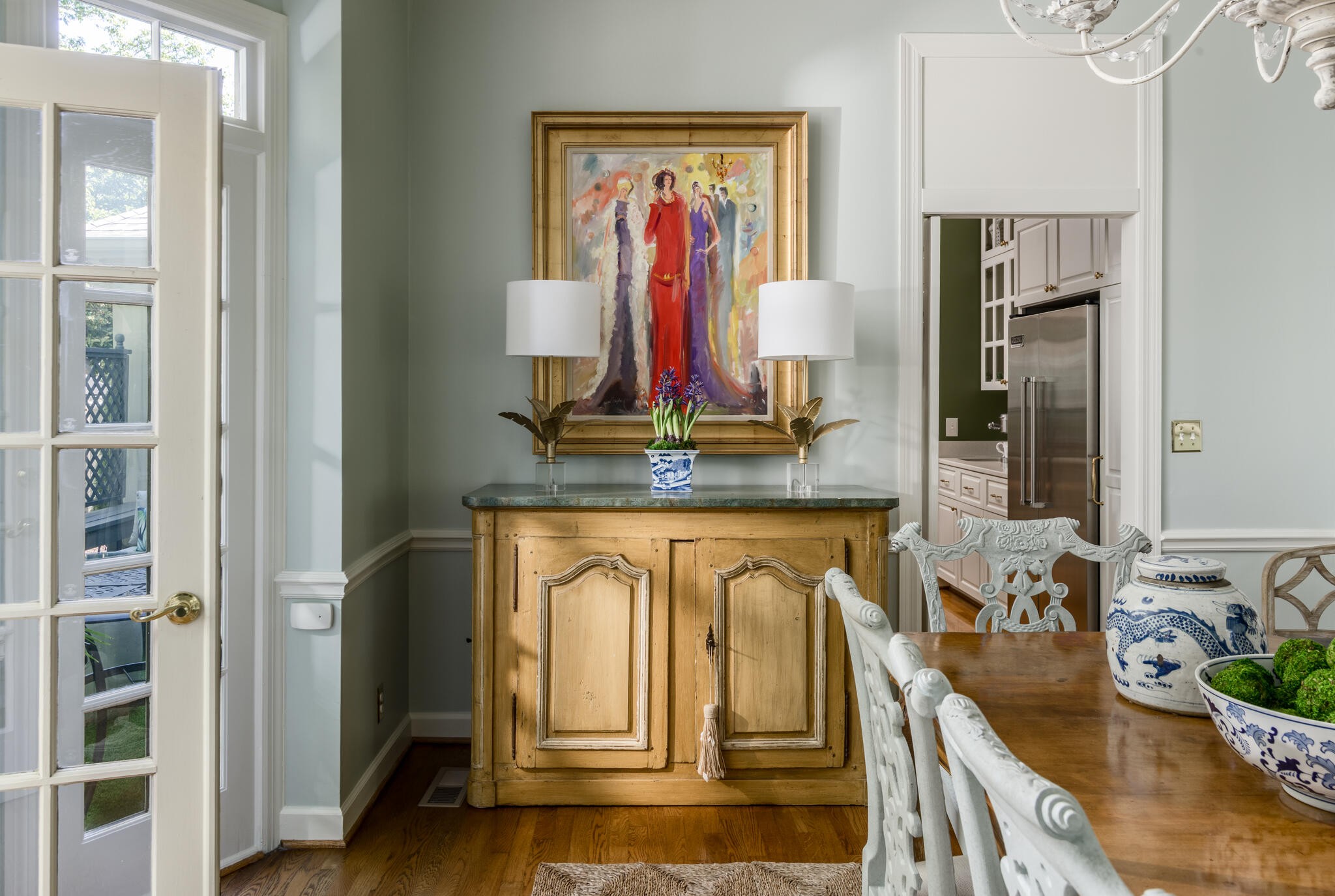 216 Chestnut Hill Dr