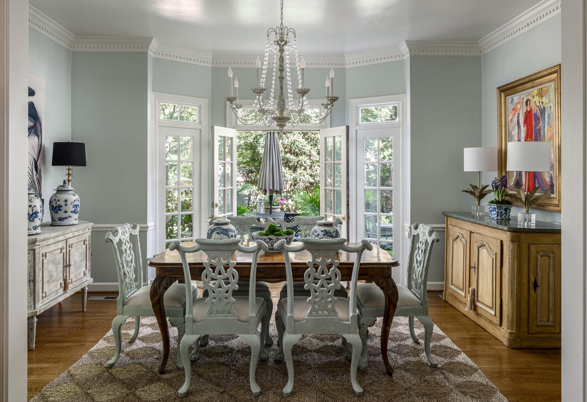 216 Chestnut Hill Dr