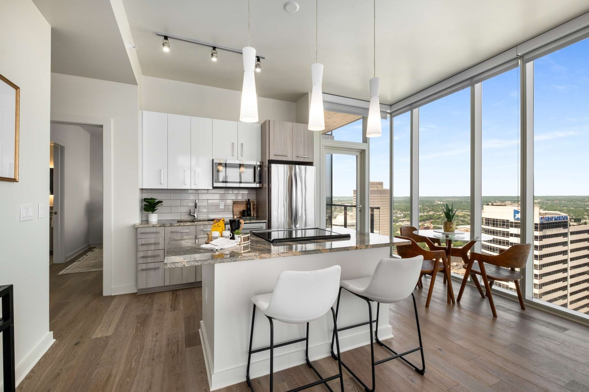 515 Church Street Unit: 3404