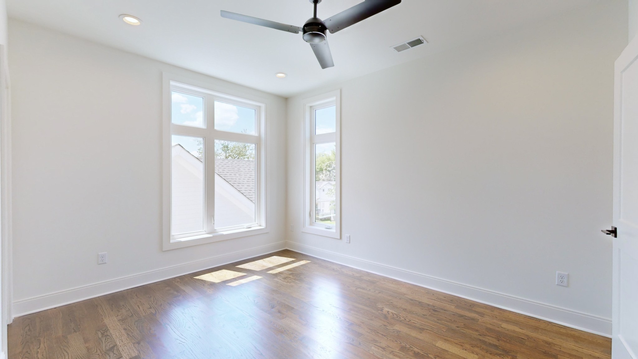 5909 Carl Place Unit: B