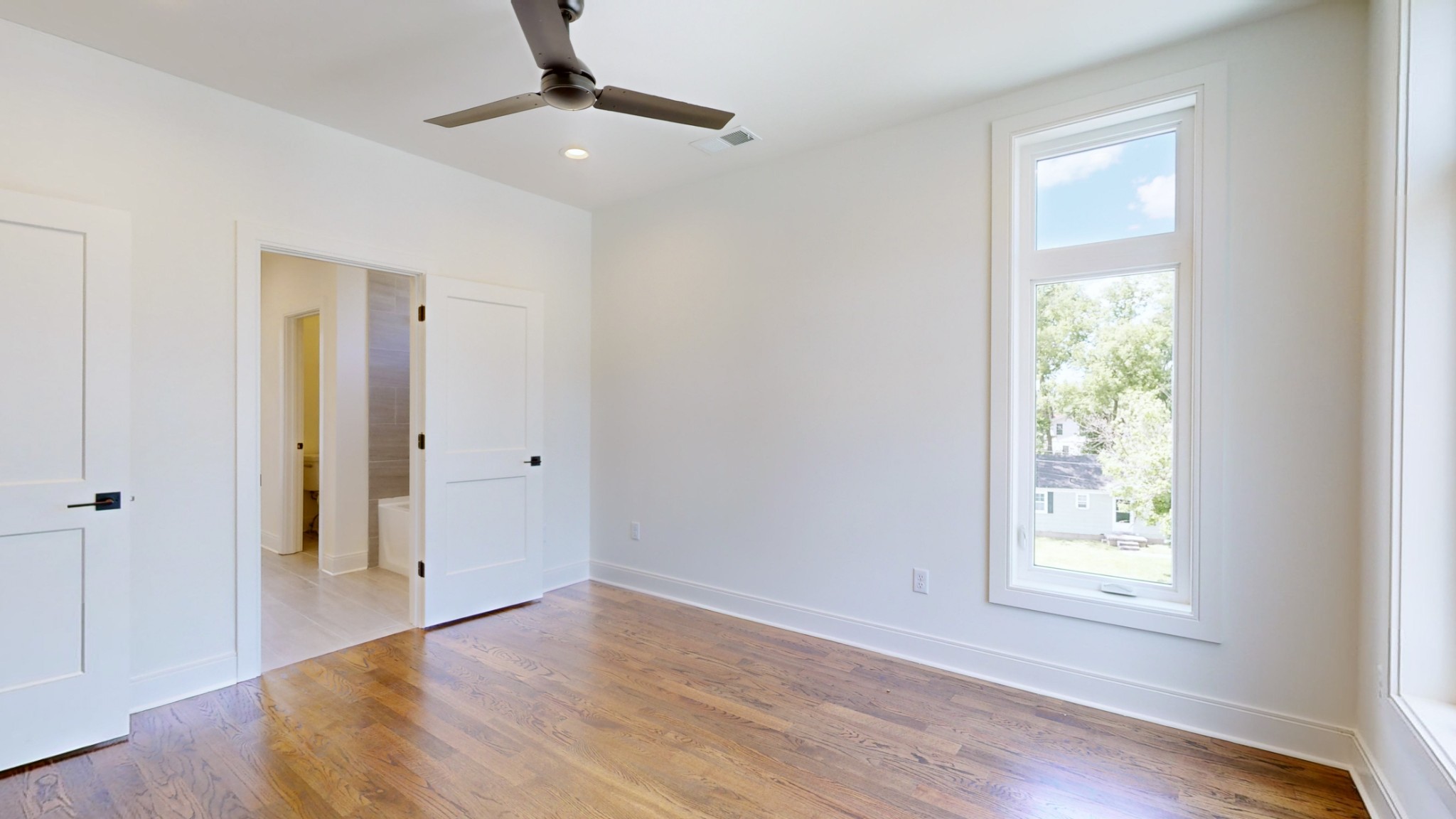 5909 Carl Place Unit: B