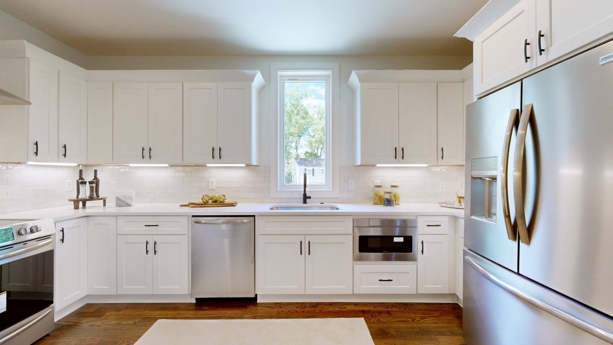 5909 Carl Place Unit: B