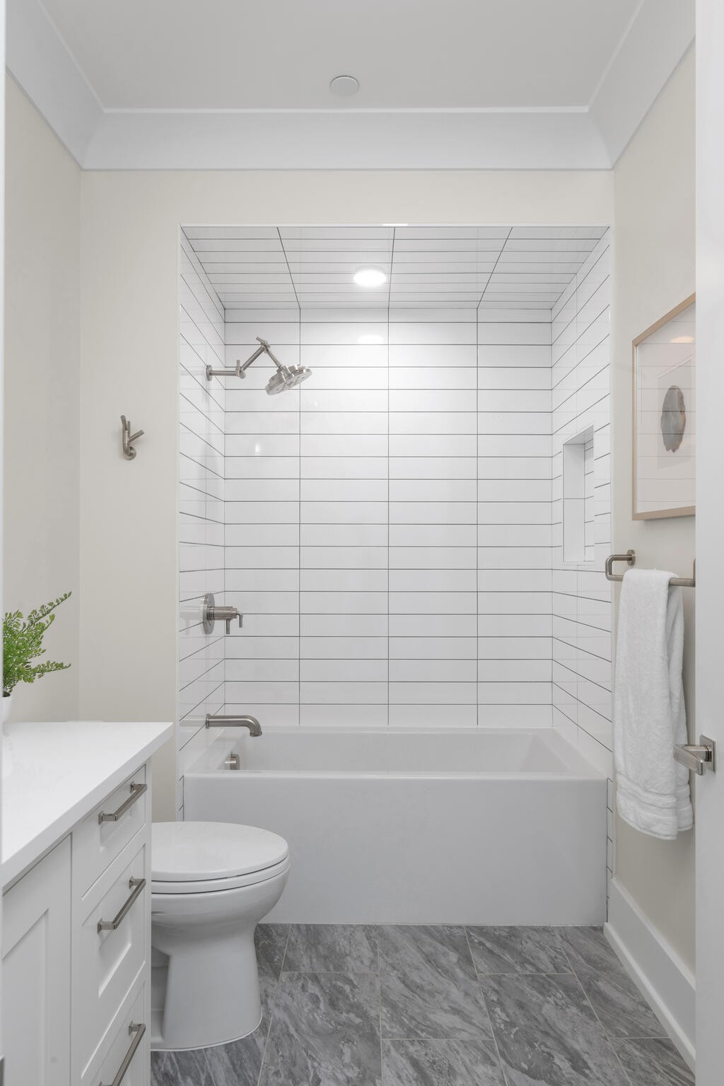 110 Woodmont Blvd Unit: N402