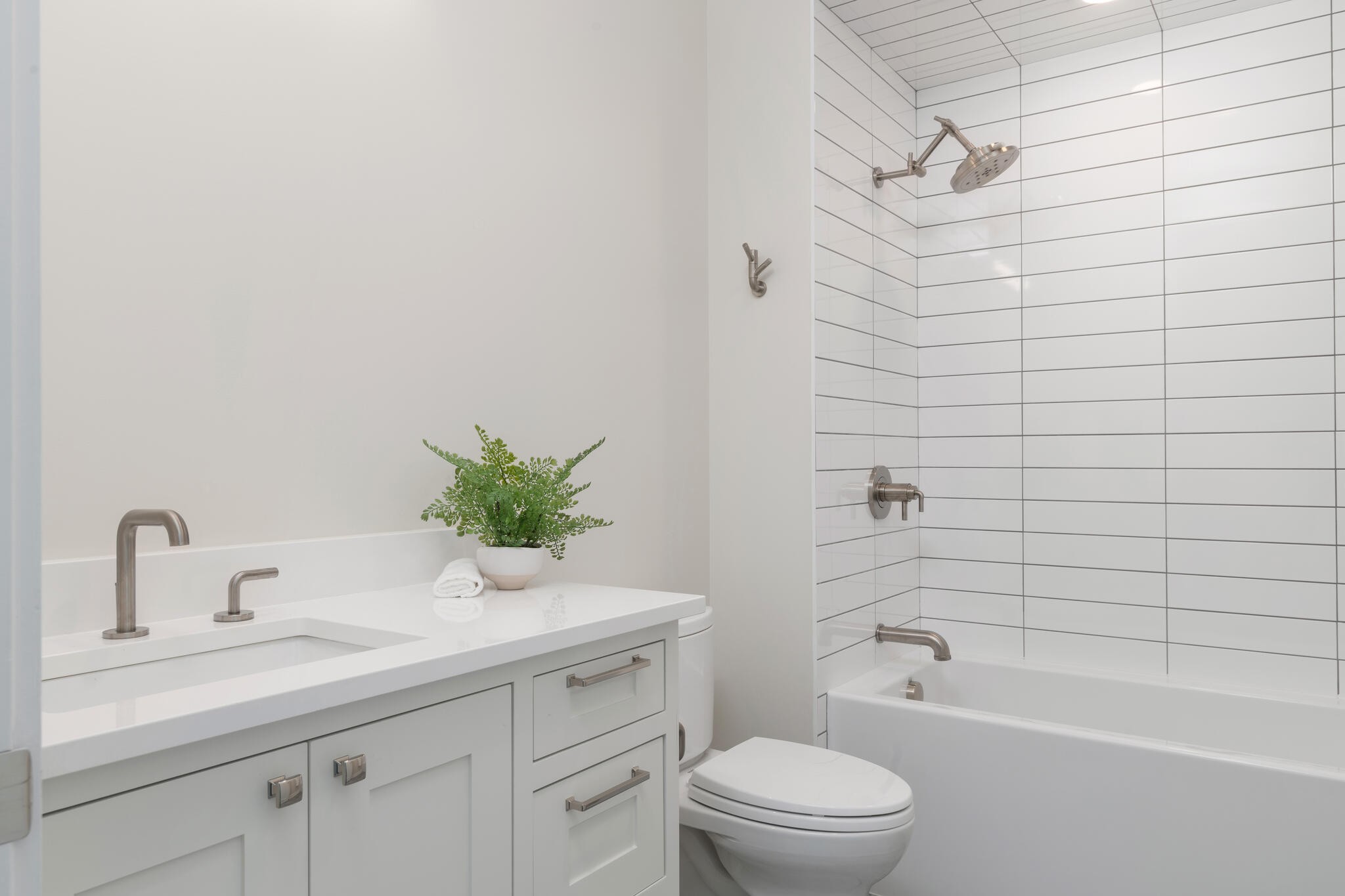 110 Woodmont Blvd Unit: N402