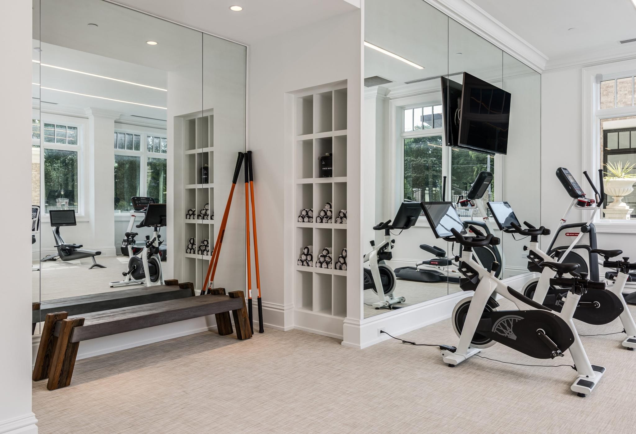 110 Woodmont Blvd Unit: N304
