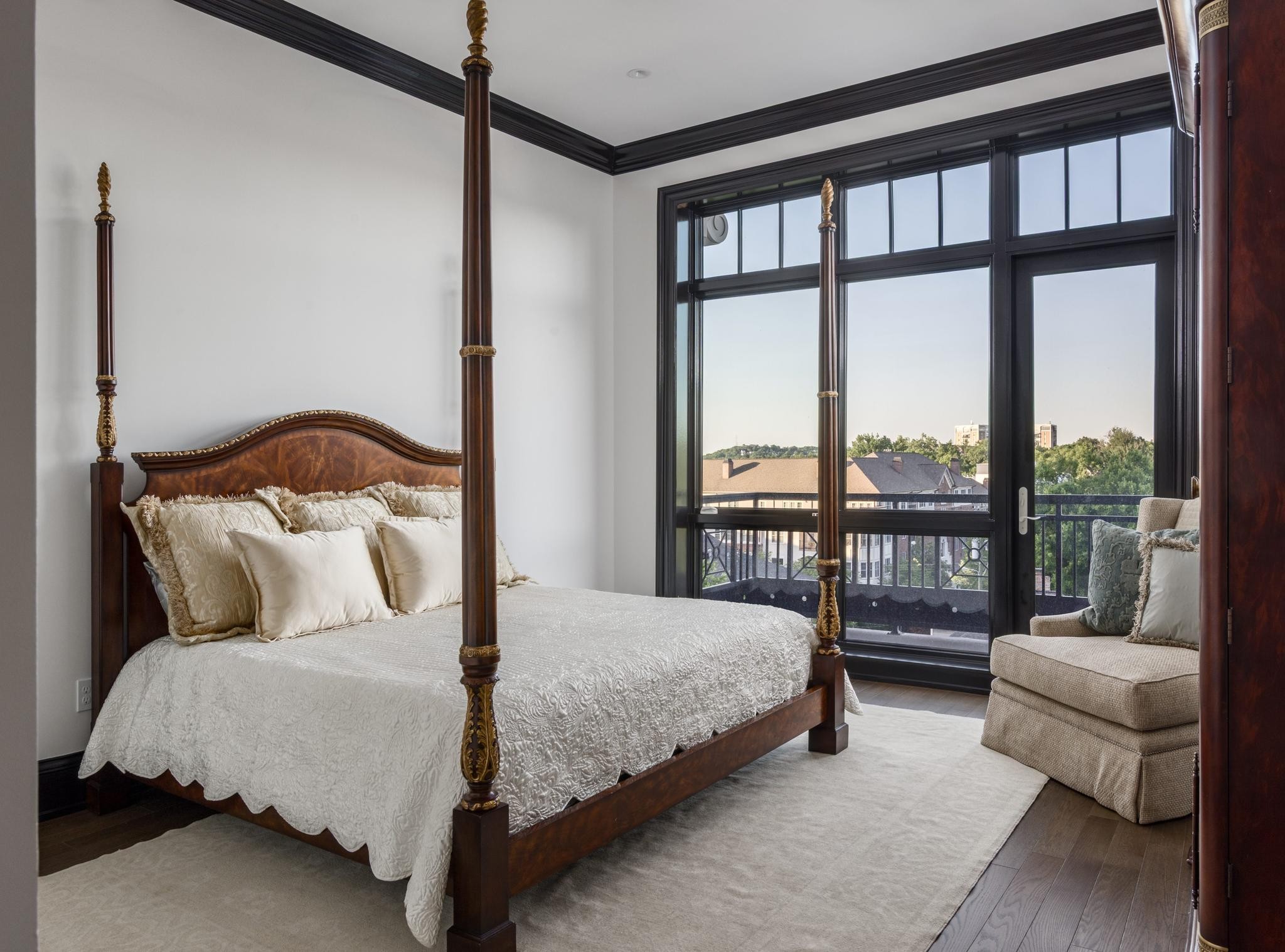 110 Woodmont Blvd Unit: N304