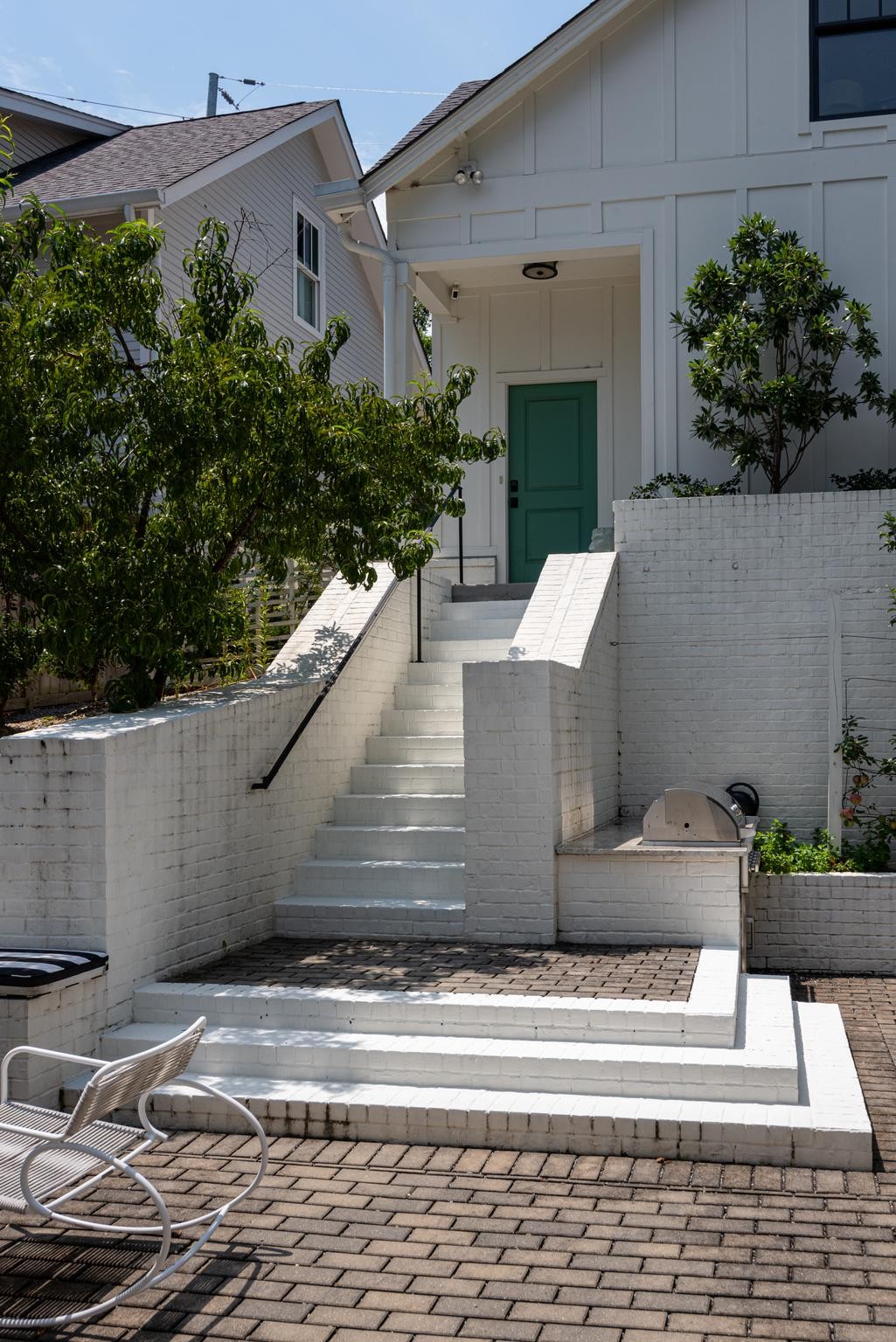 2809 Oakland Ave