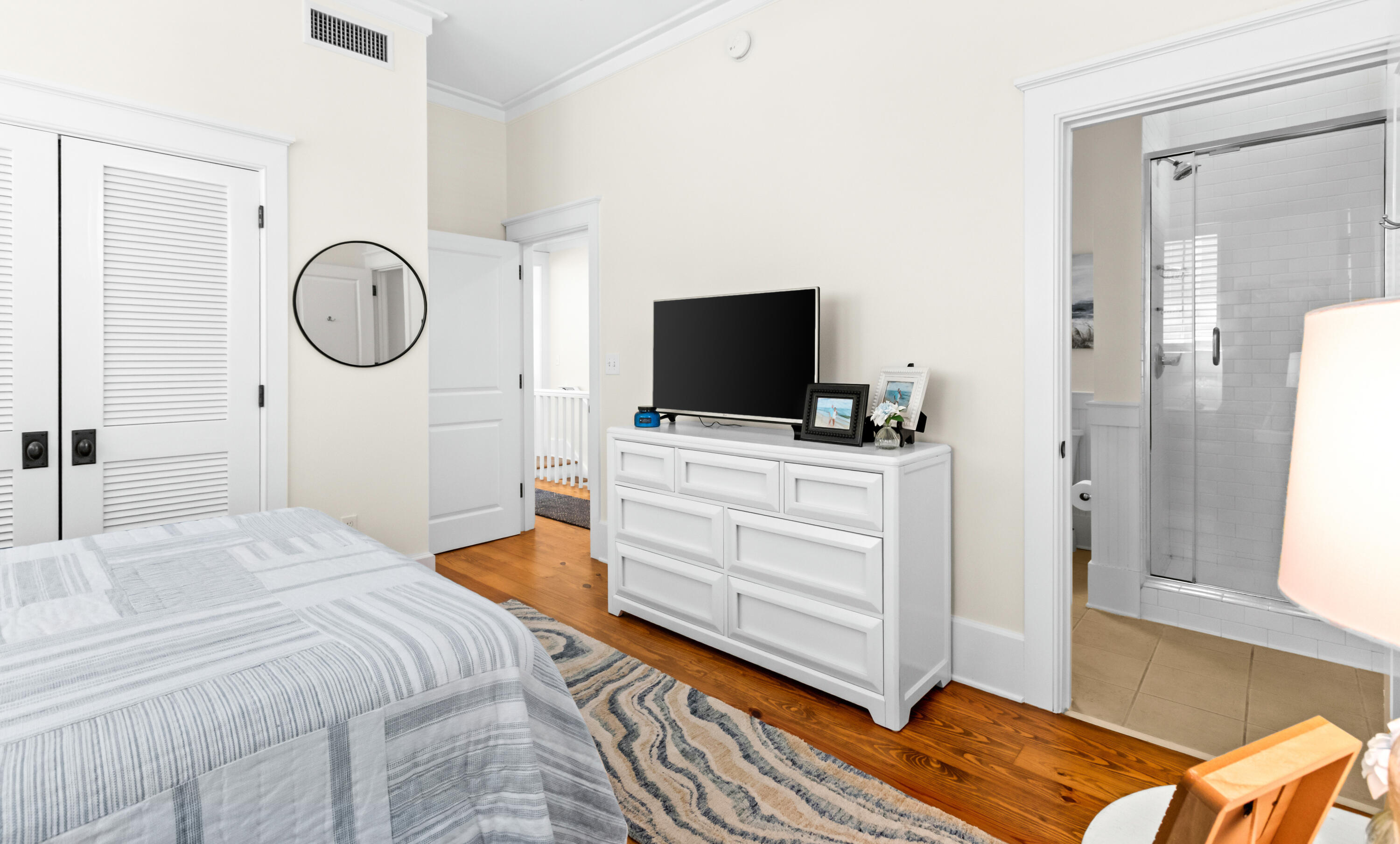 1660 E County Highway 30A UNIT 101