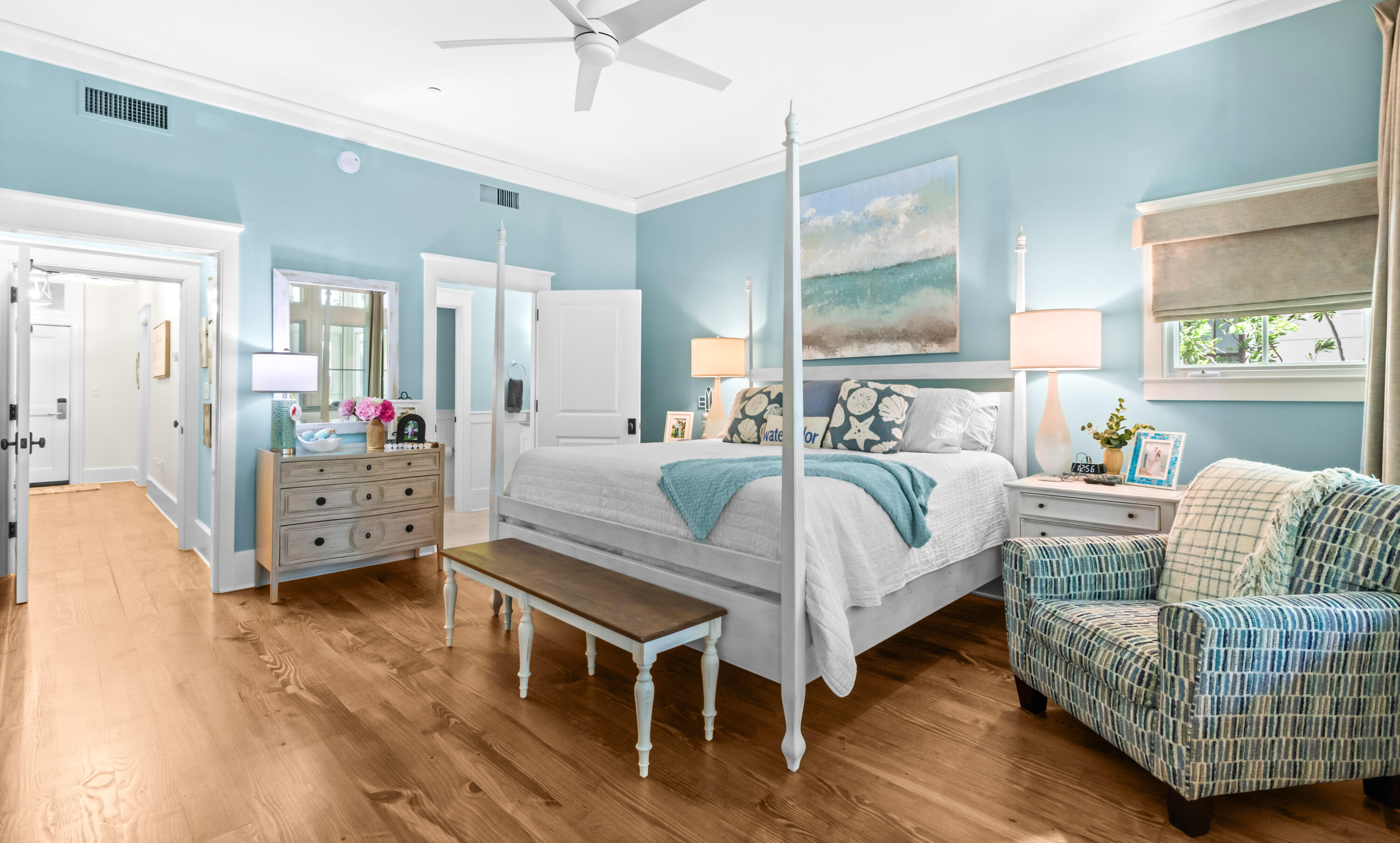 1660 E County Highway 30A UNIT 101