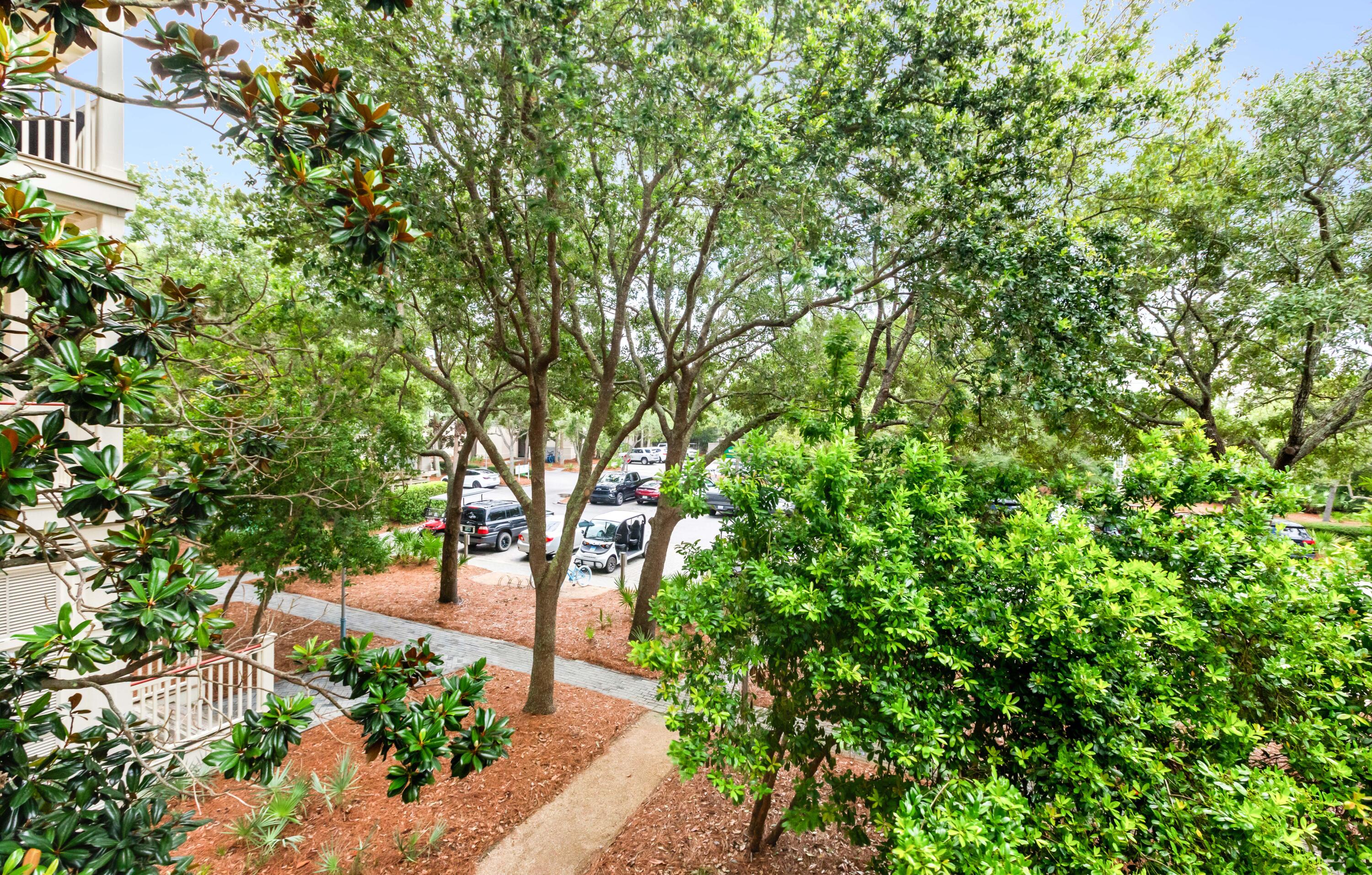 1660 E County Highway 30A UNIT 101