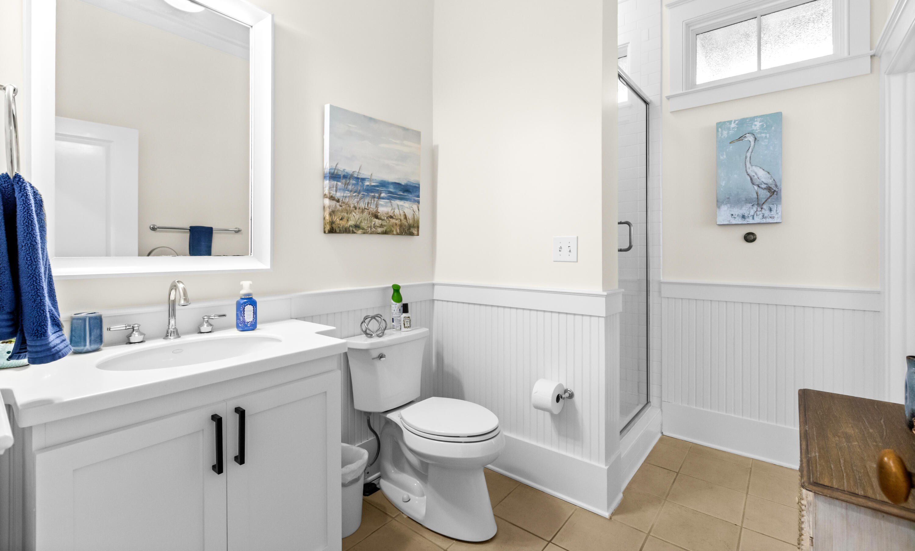 1660 E County Highway 30A UNIT 101