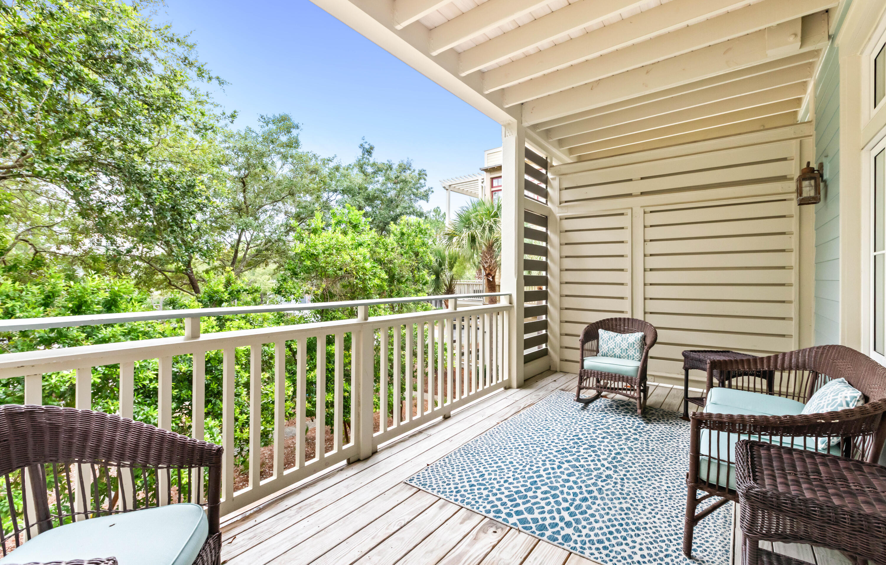 1660 E County Highway 30A UNIT 101