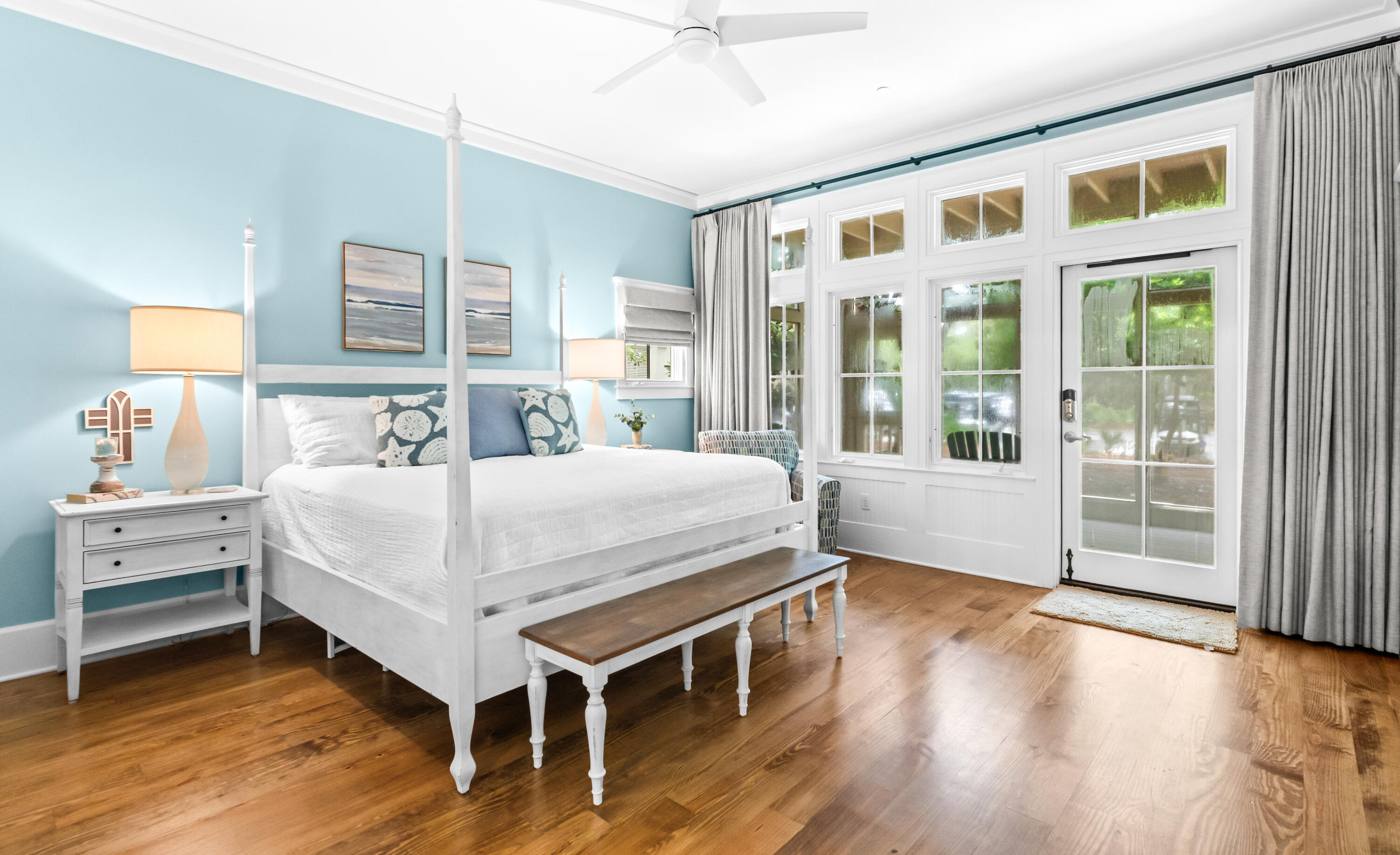 1660 E County Highway 30A UNIT 101