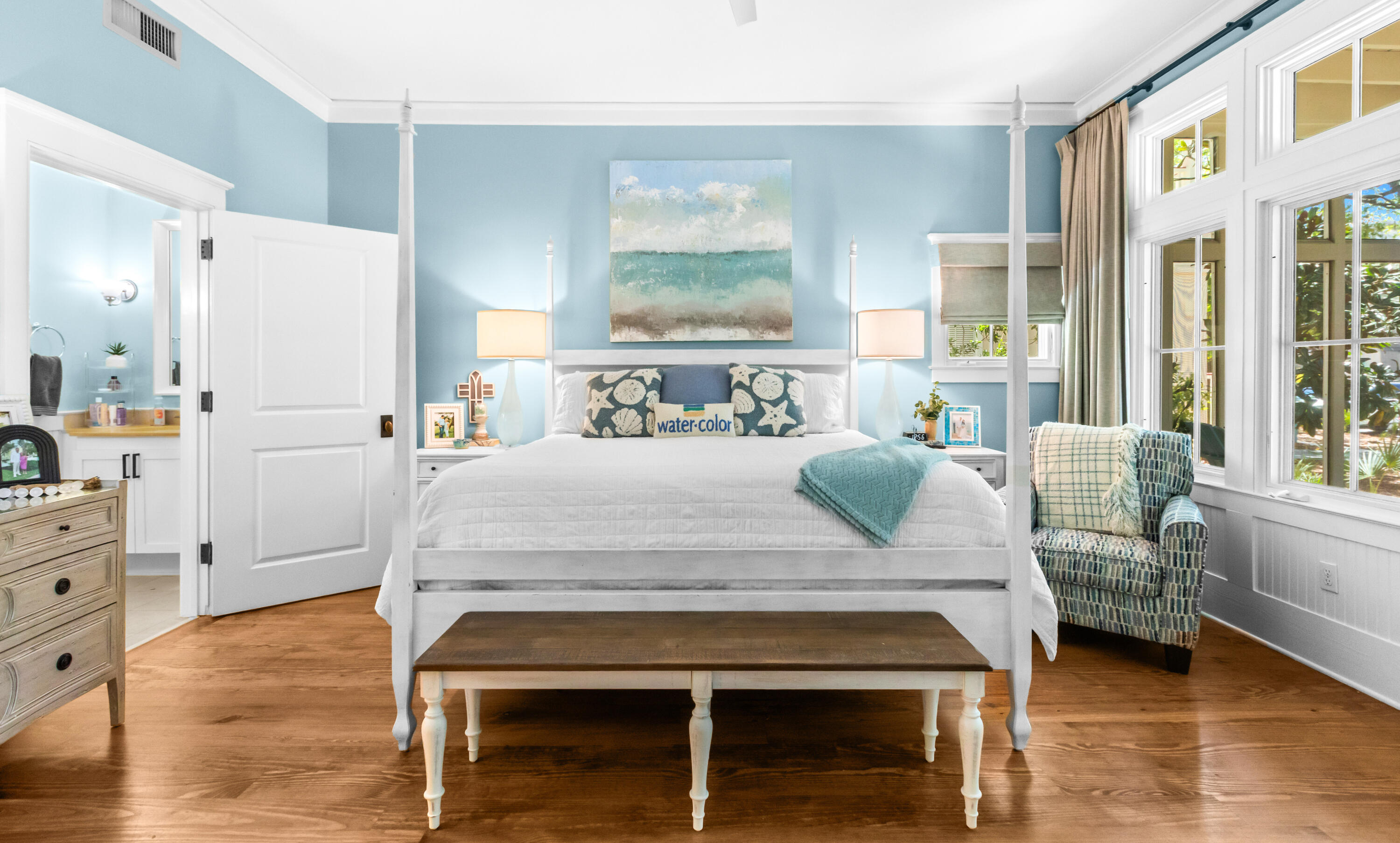 1660 E County Highway 30A UNIT 101