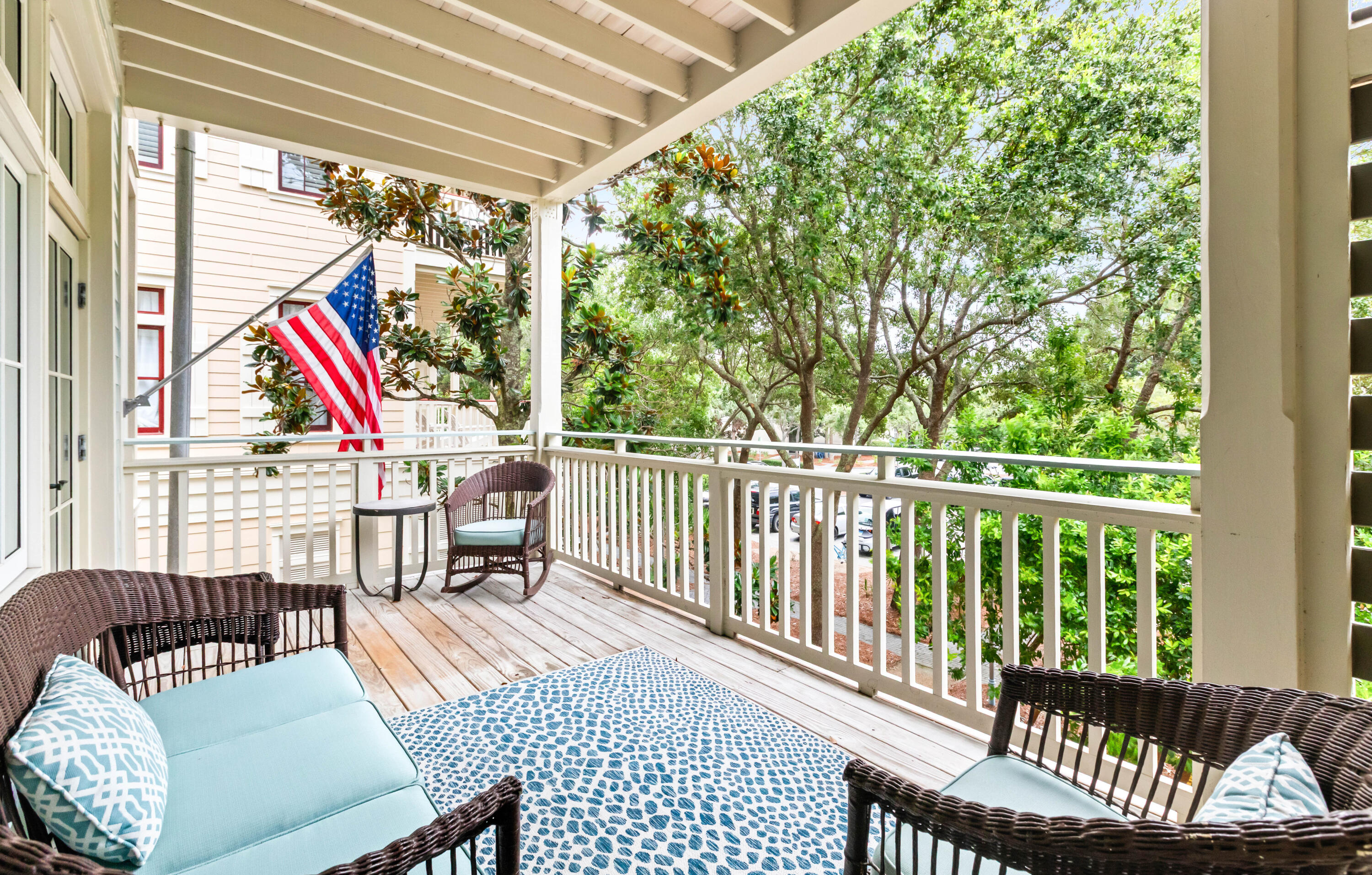 1660 E County Highway 30A UNIT 101