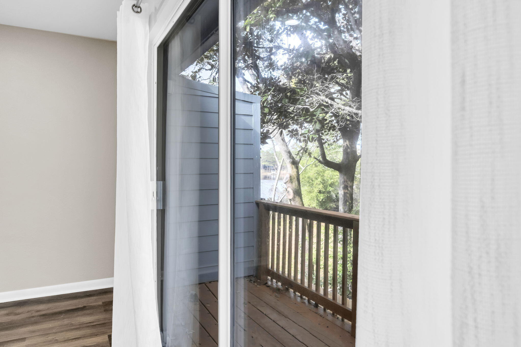 200 White Street 6