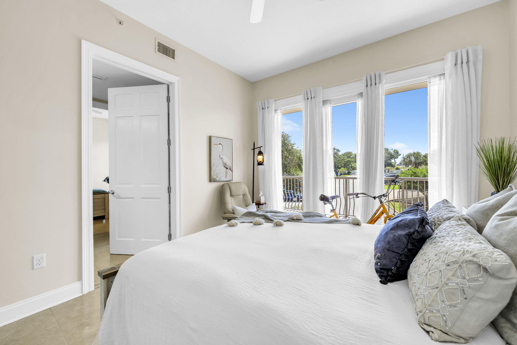 5 Calhoun Avenue 208