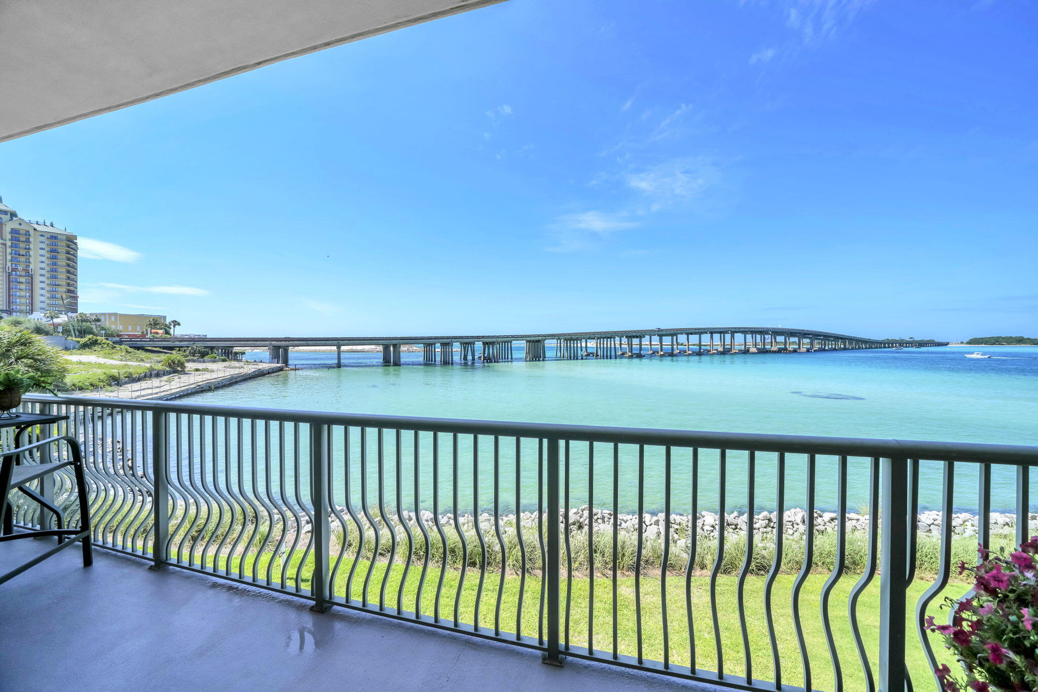 5 Calhoun Avenue 208