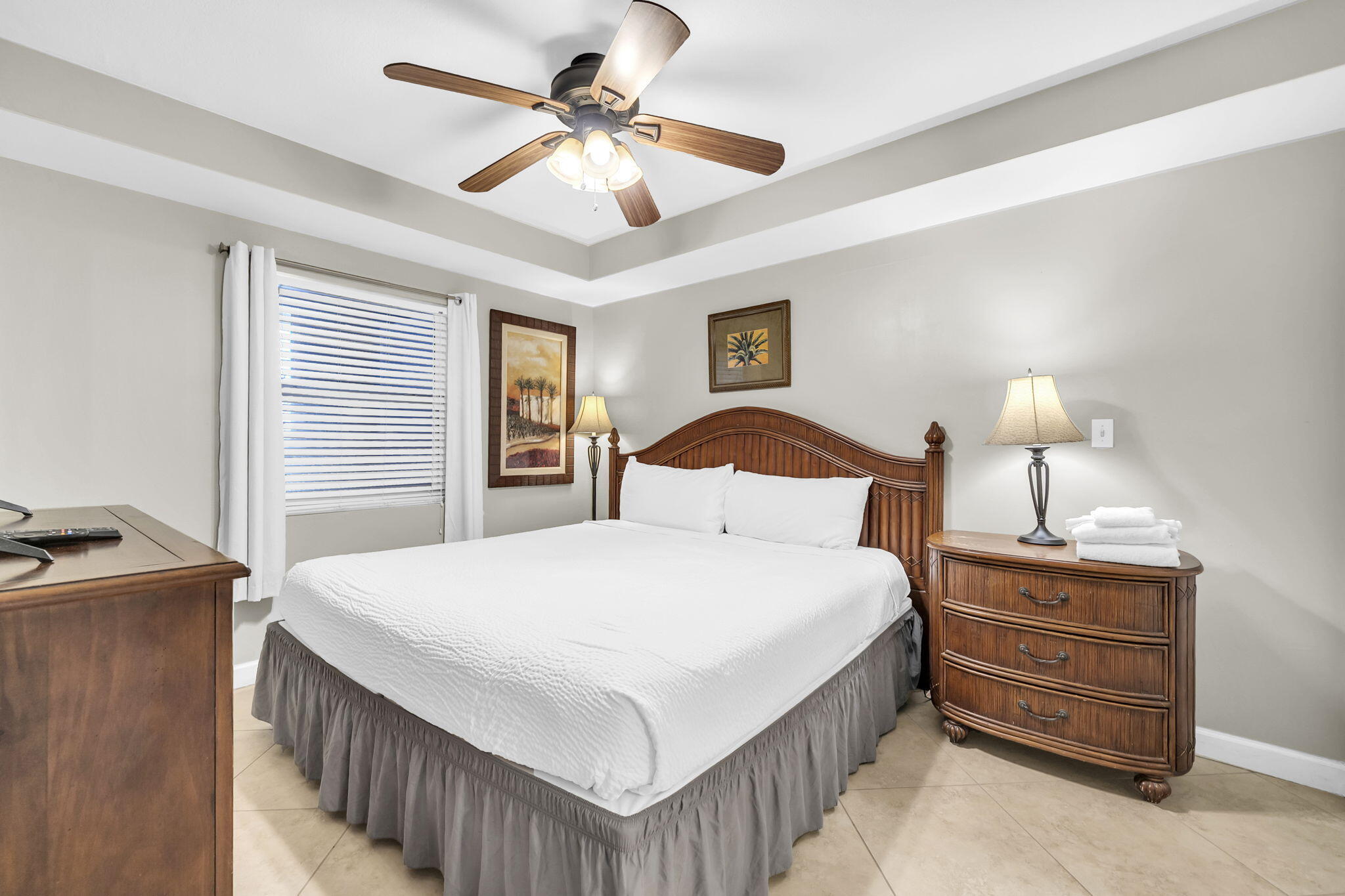 866 Santa Rosa Boulevard 302