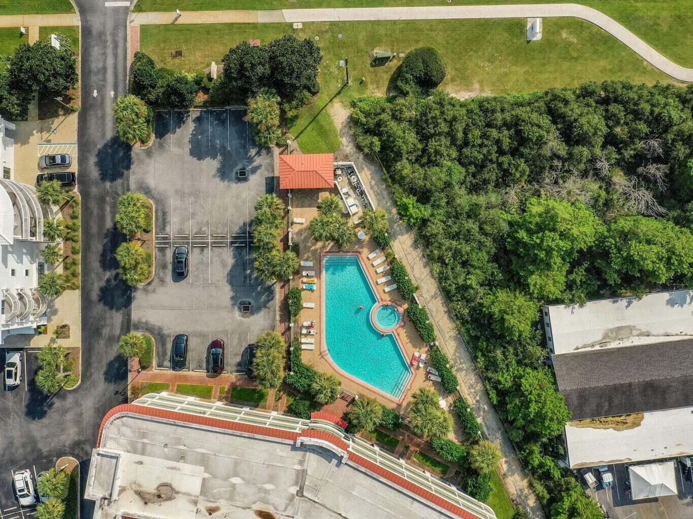 9955 E County Hwy 30A 204