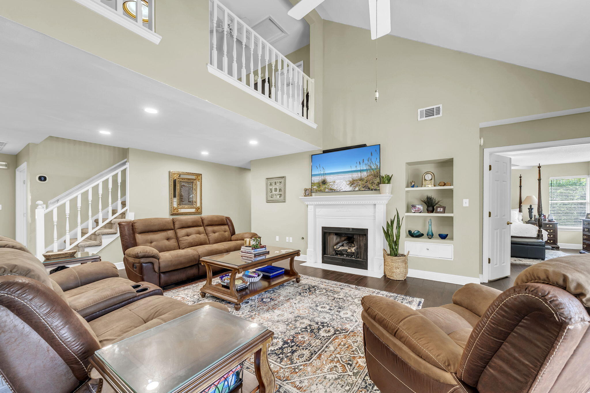 928 The Masters Boulevard