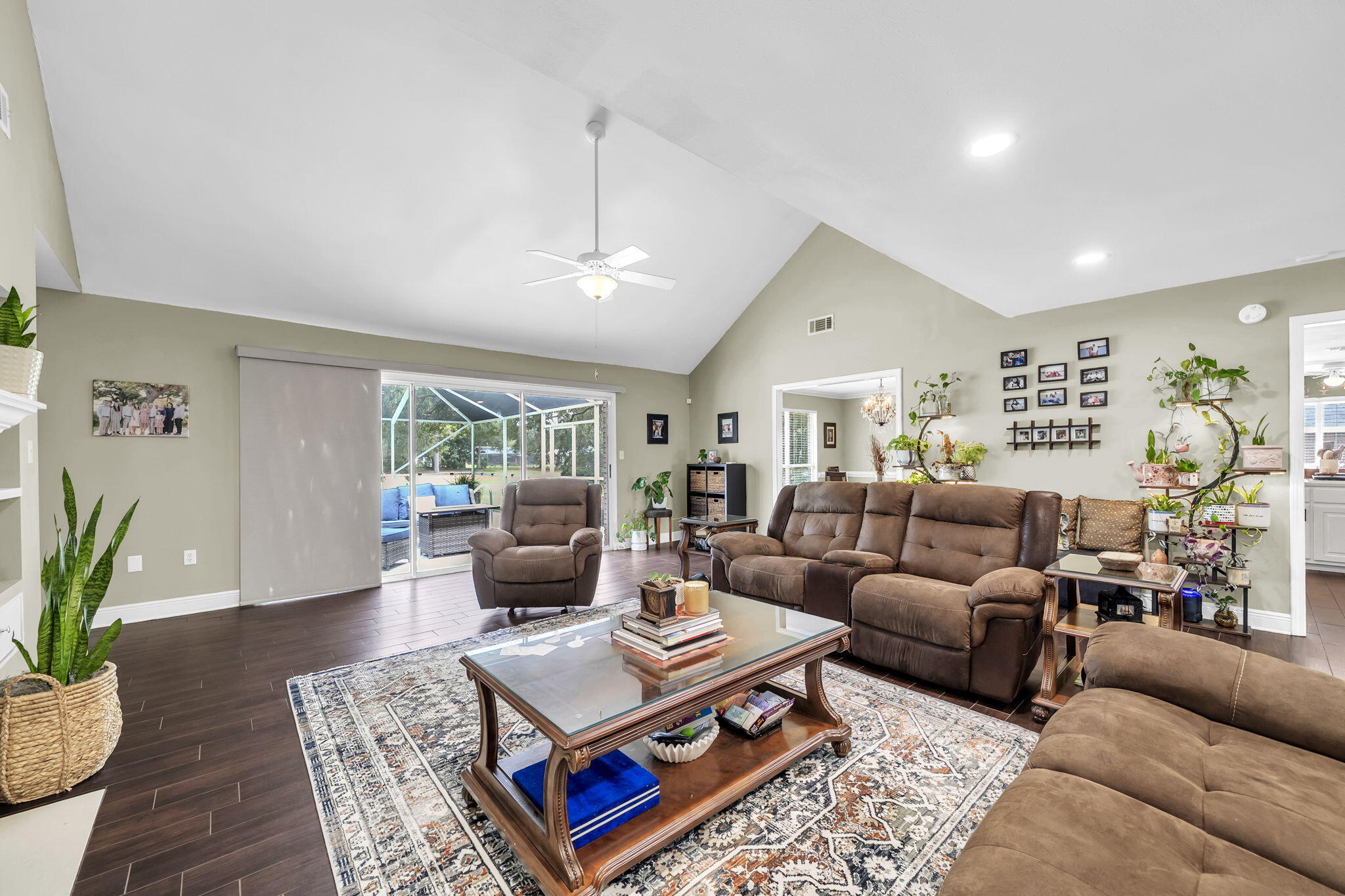 928 The Masters Boulevard