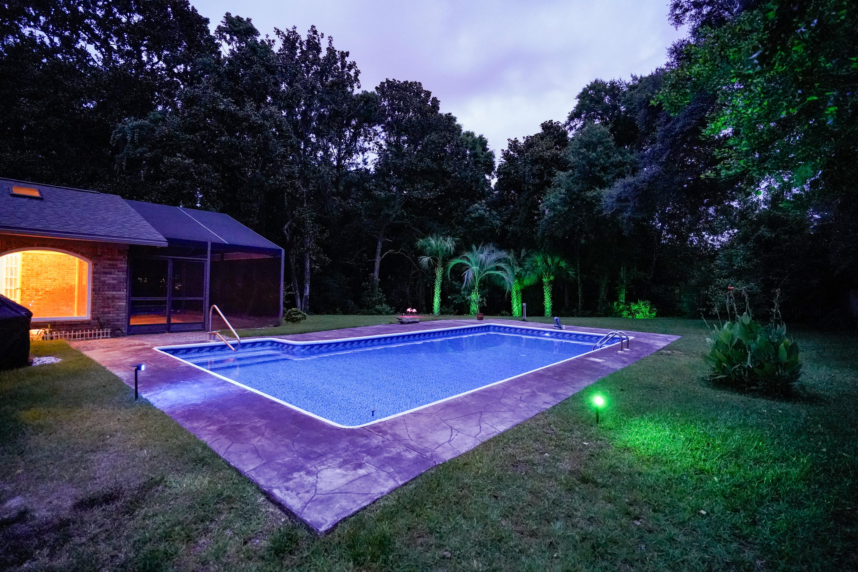333 Jonquil Circle