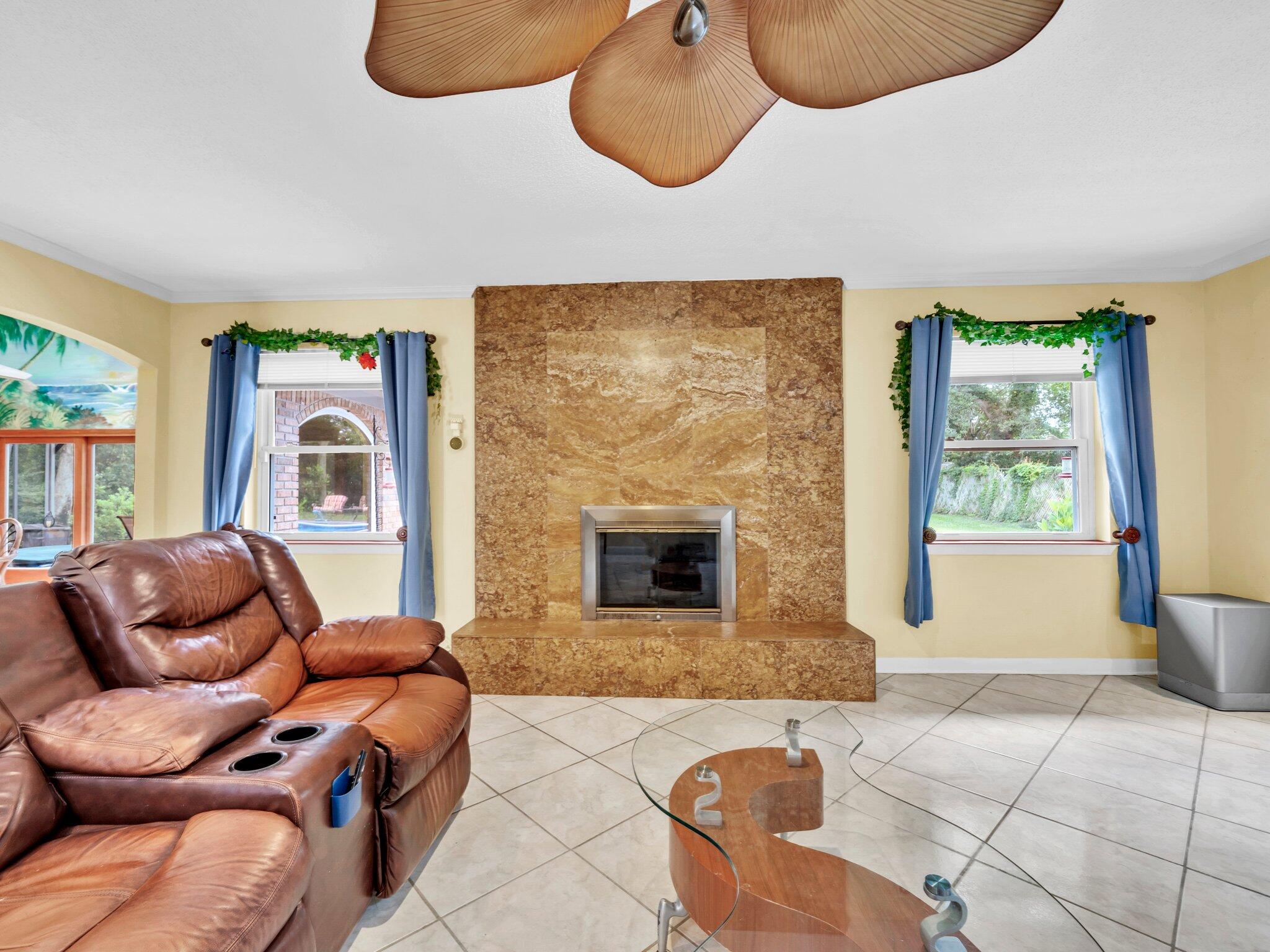333 Jonquil Circle