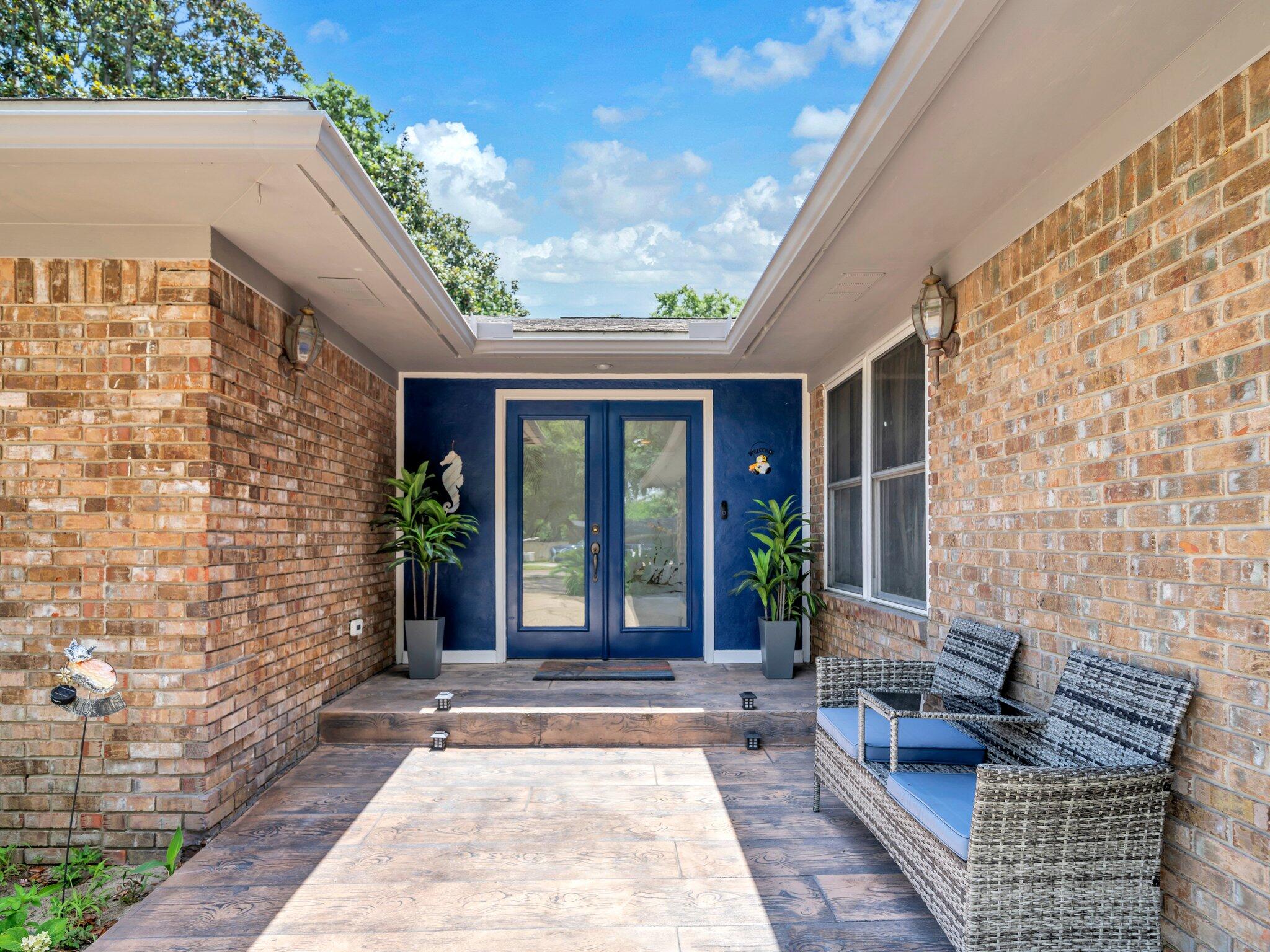 333 Jonquil Circle