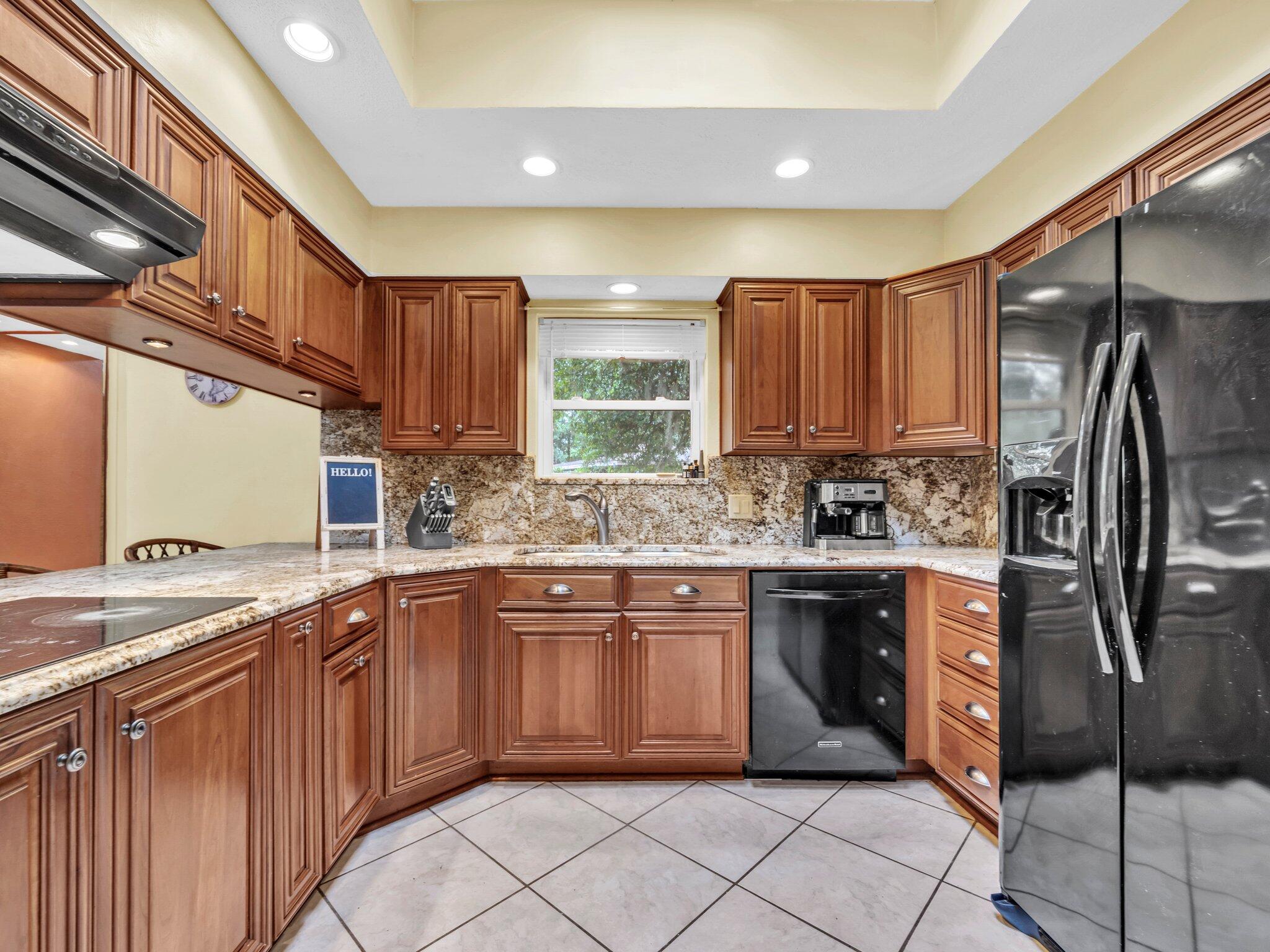 333 Jonquil Circle