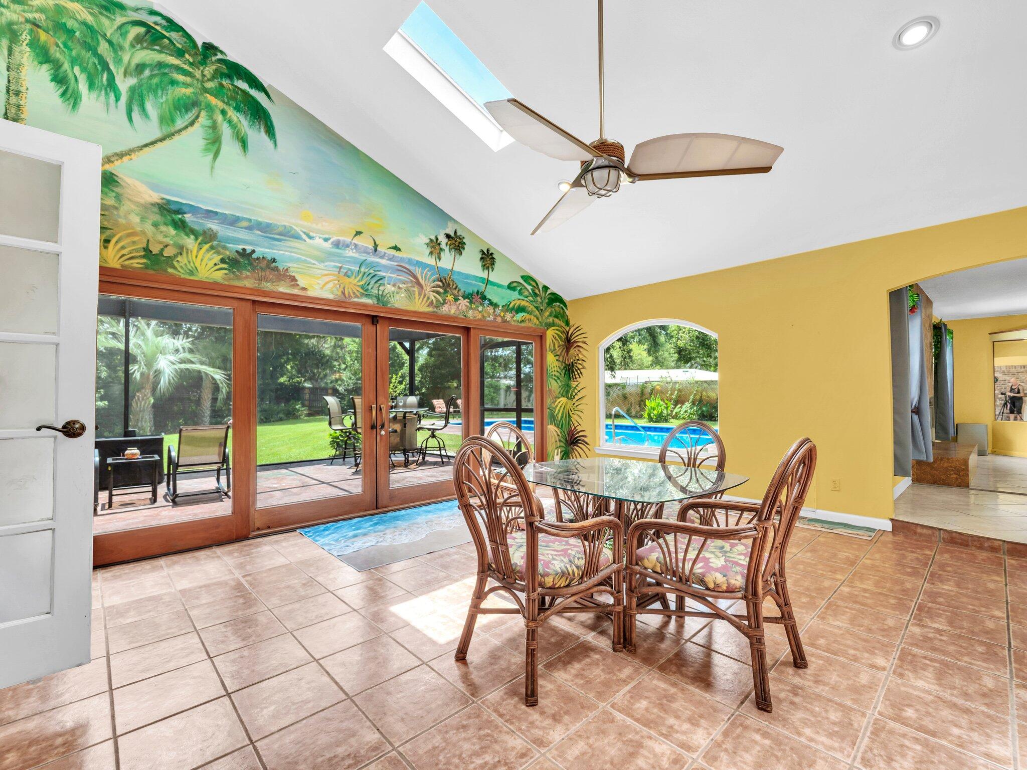 333 Jonquil Circle