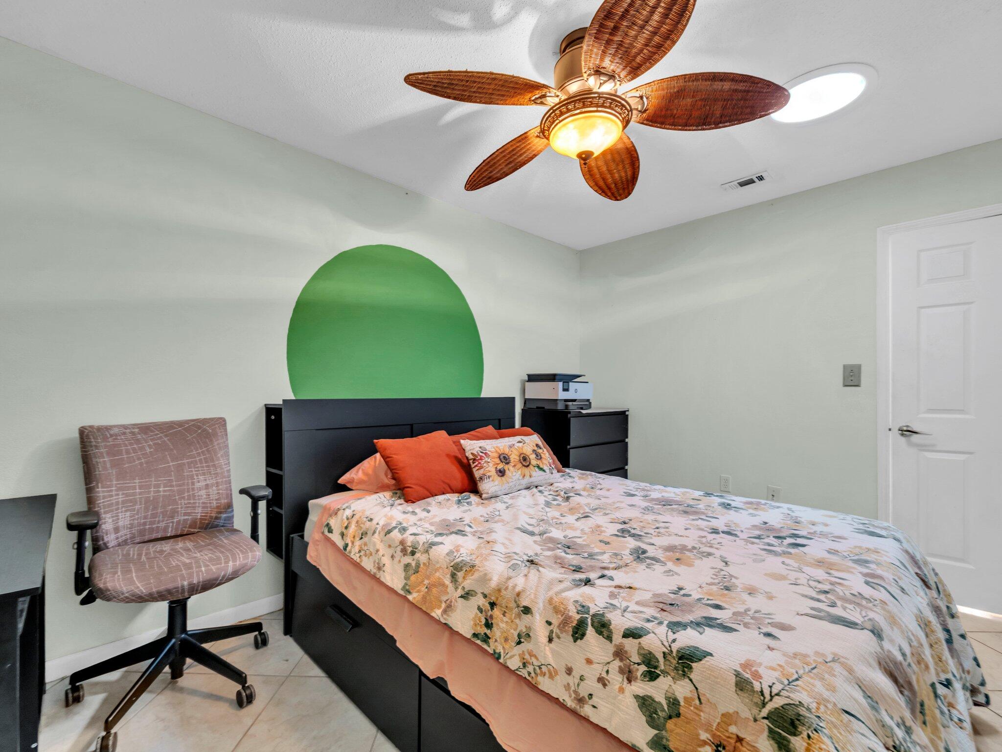 333 Jonquil Circle