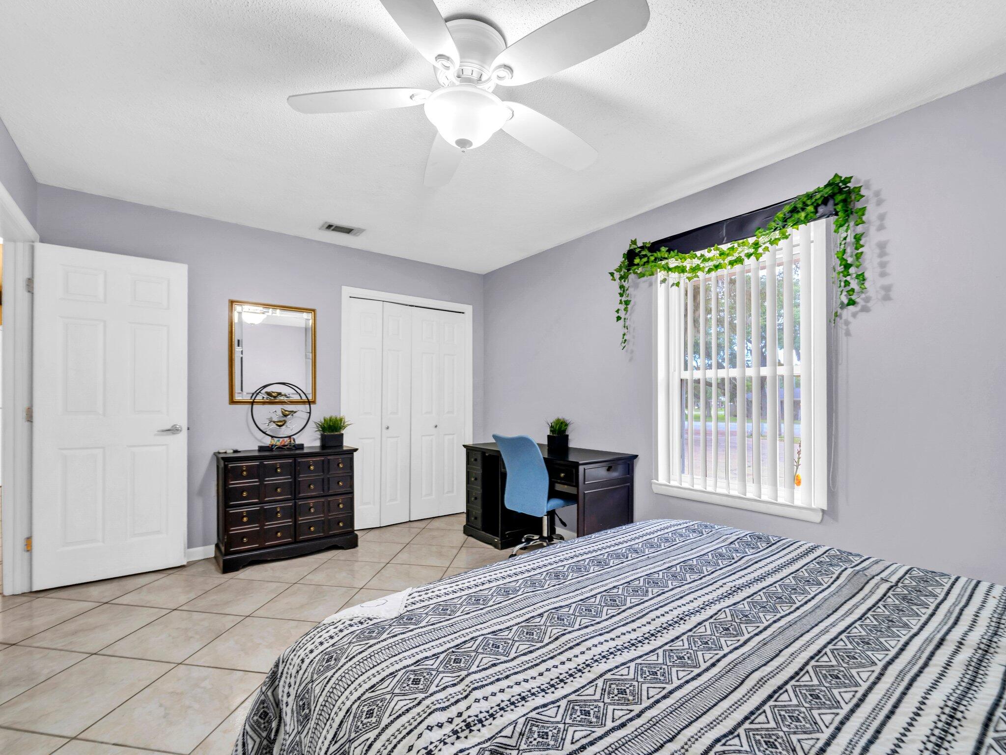 333 Jonquil Circle