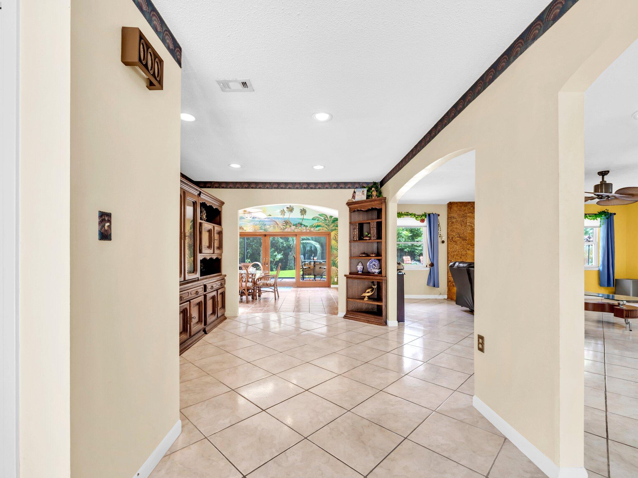 333 Jonquil Circle