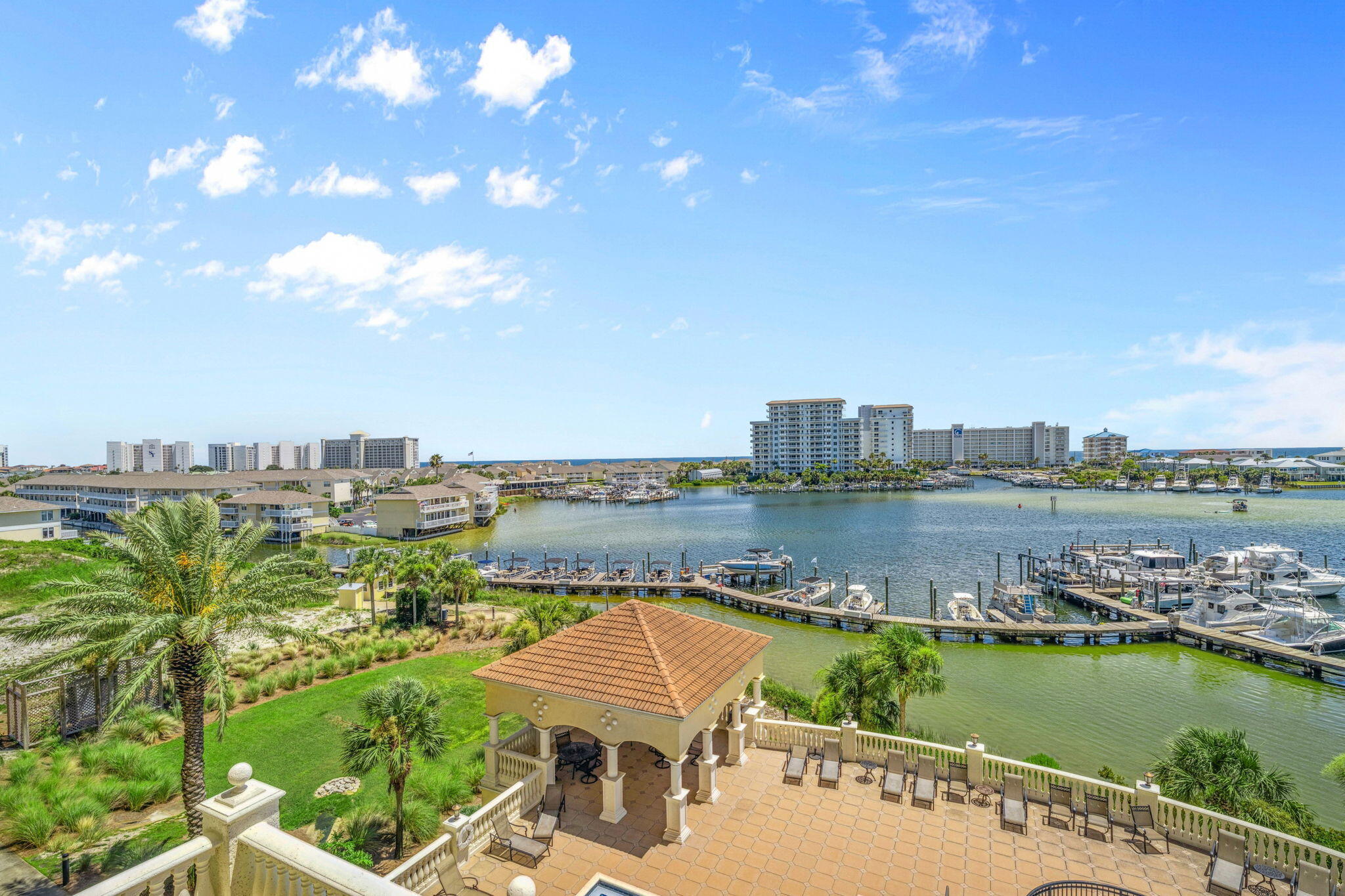 770 Harbor Boulevard, 3E