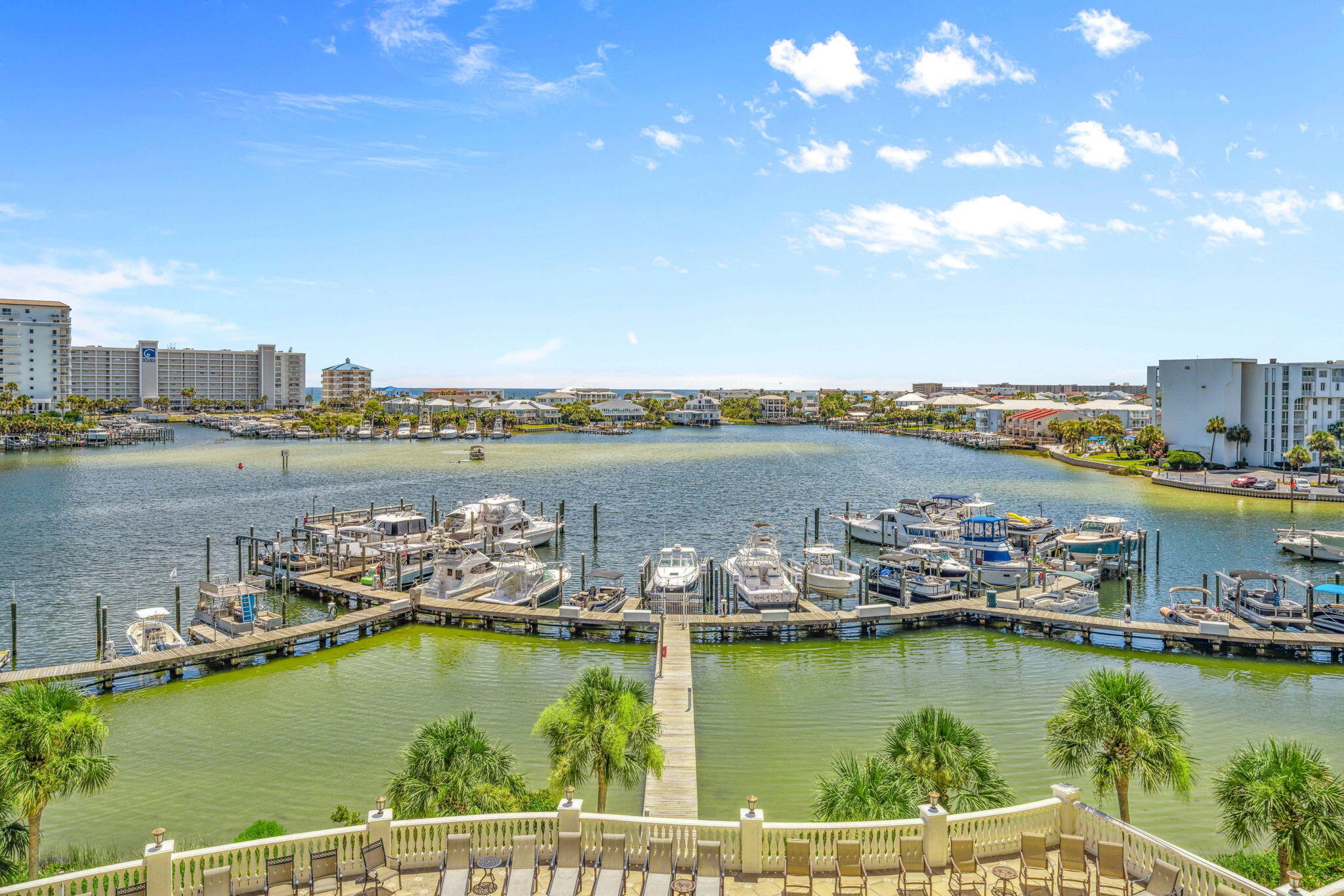 770 Harbor Boulevard, 3E