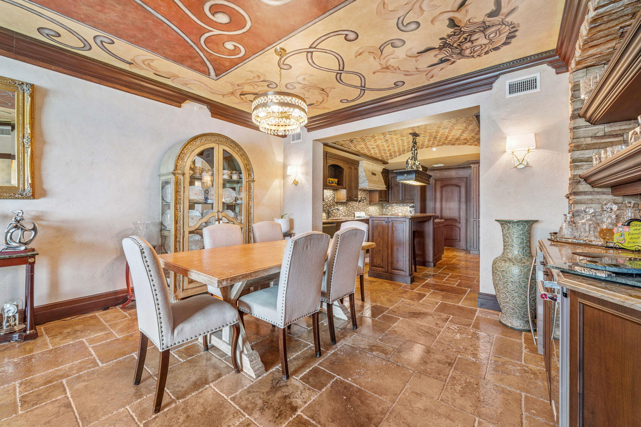 770 Harbor Boulevard, 3E