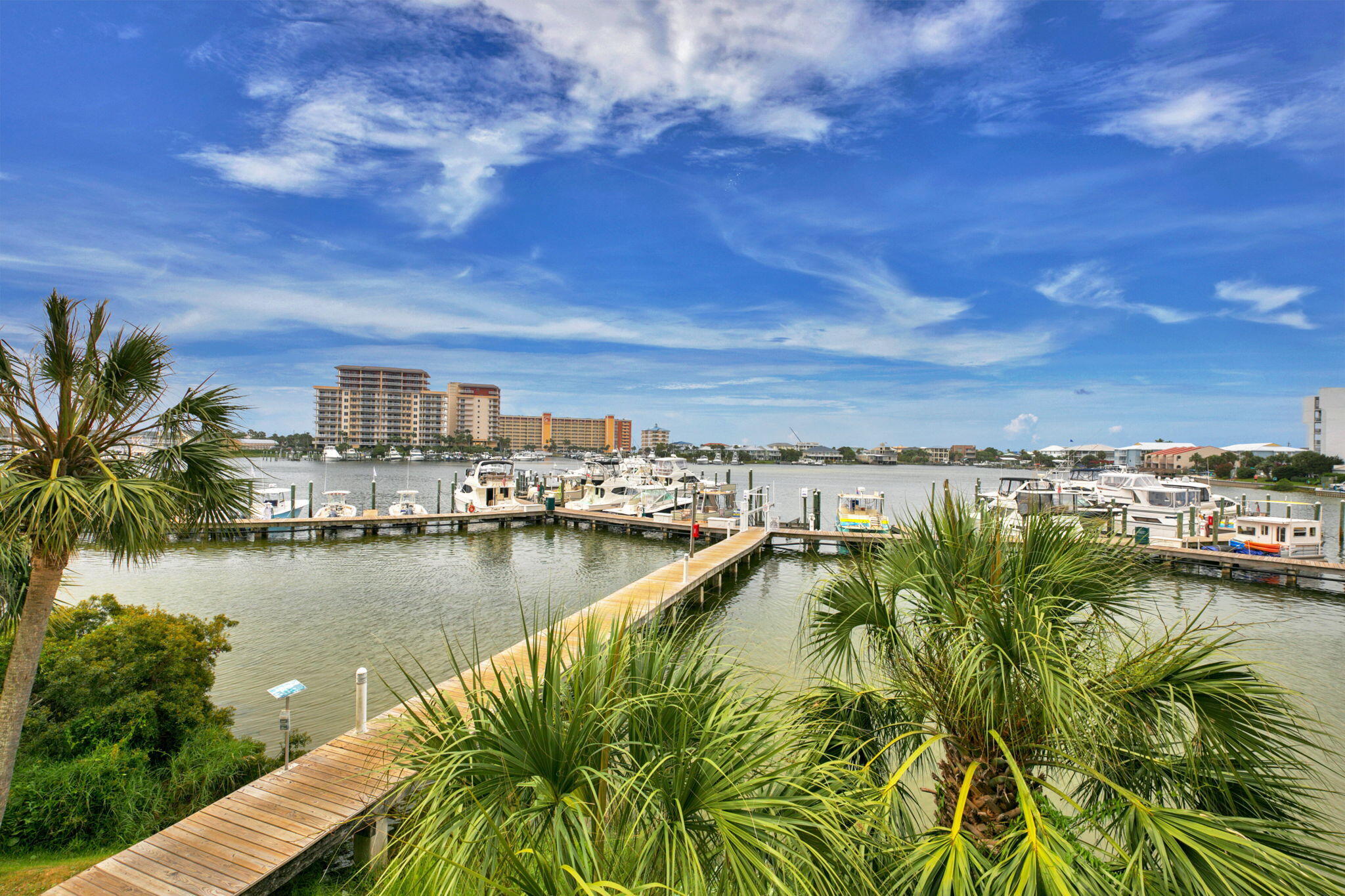 770 Harbor Boulevard, 3E