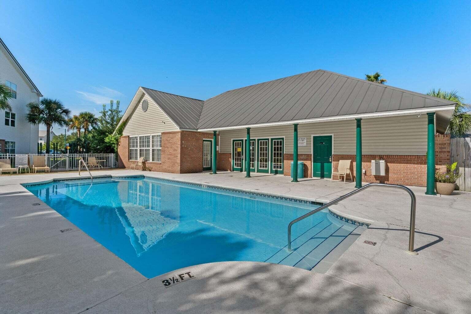 4040 Dancing Cloud Court, 325