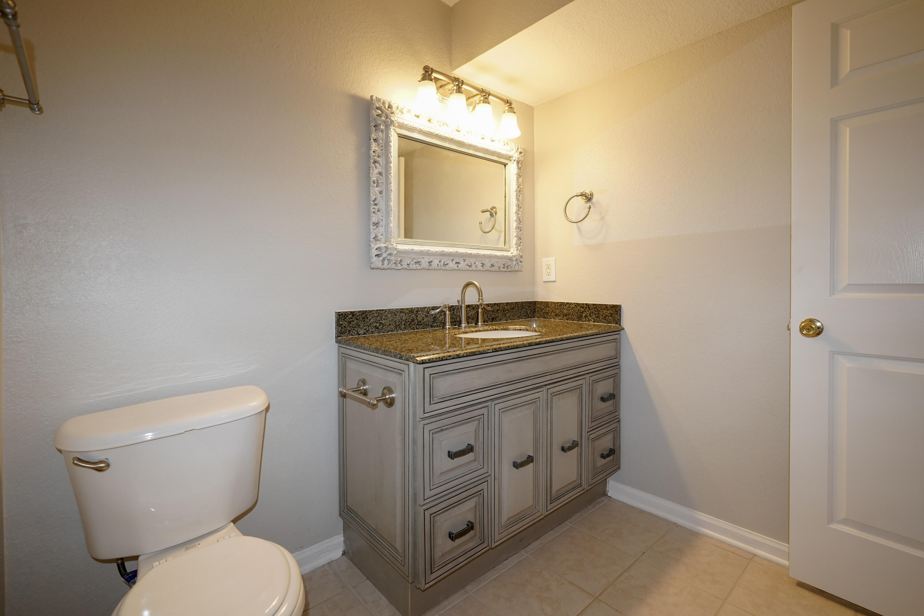 4040 Dancing Cloud Court, 325