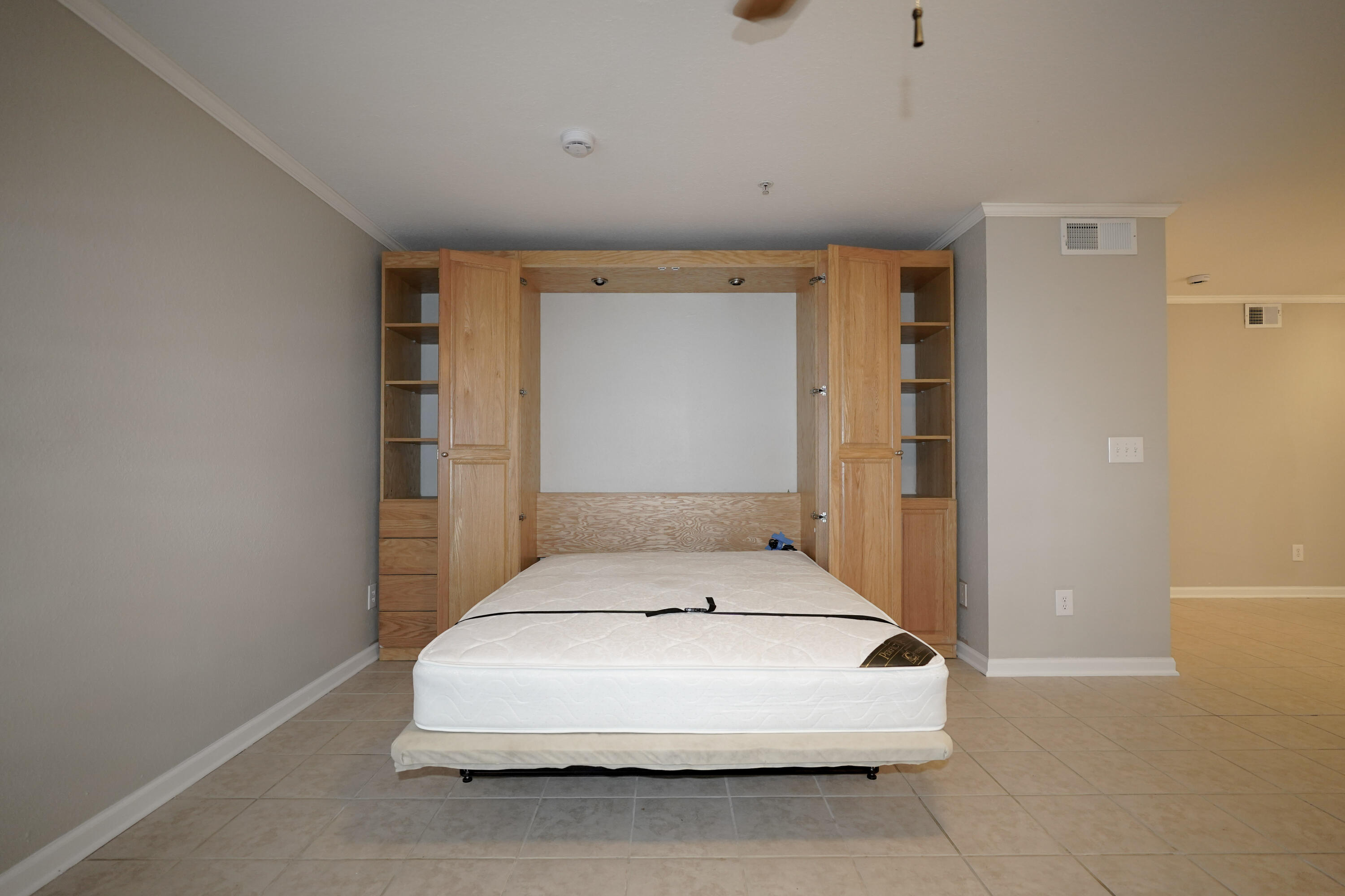 4040 Dancing Cloud Court, 325