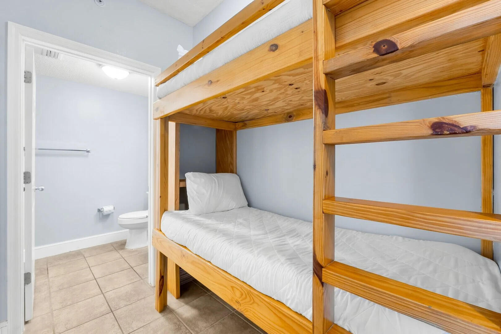 10901 Front Beach Road, 1208