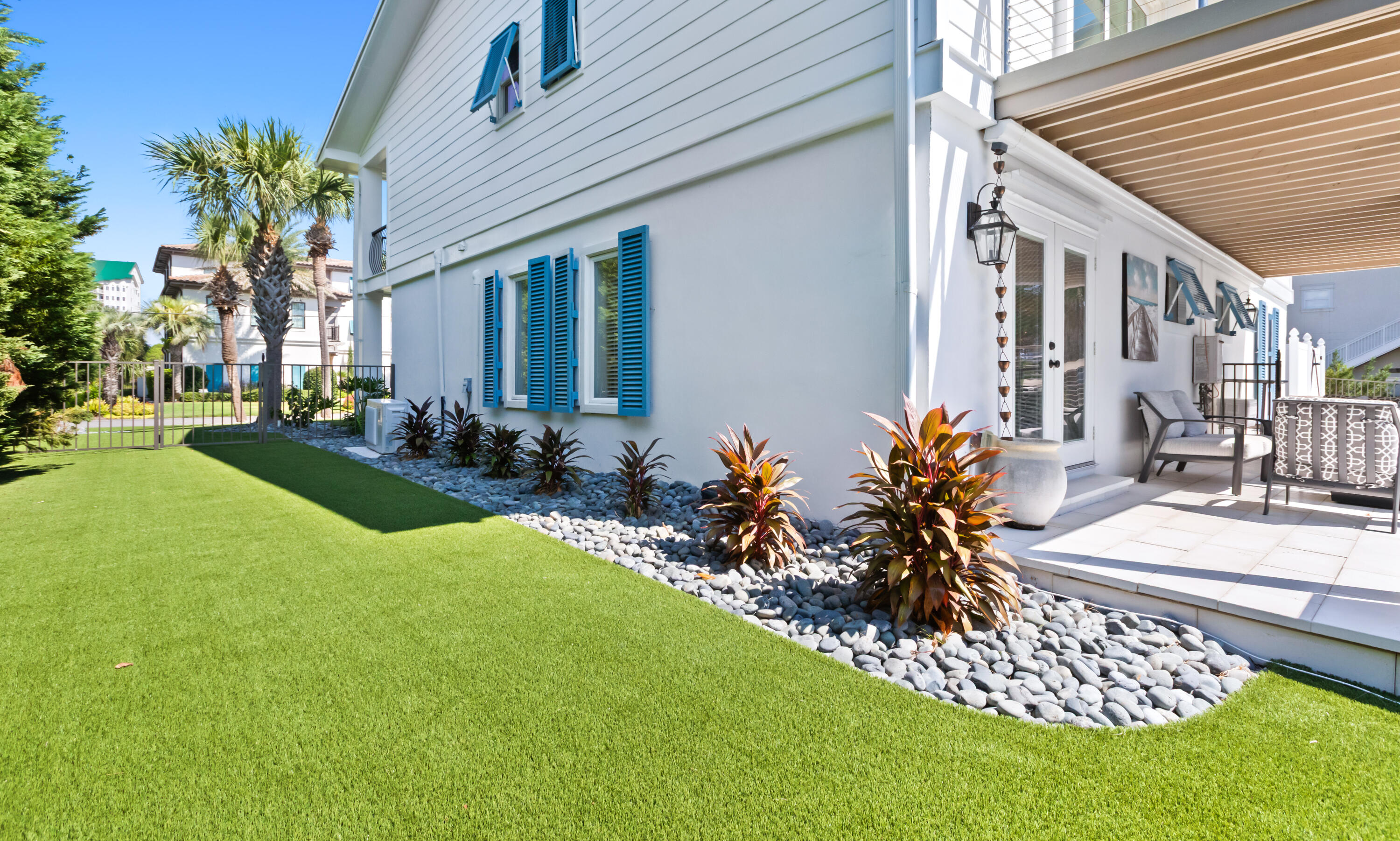620 Lagoon Drive