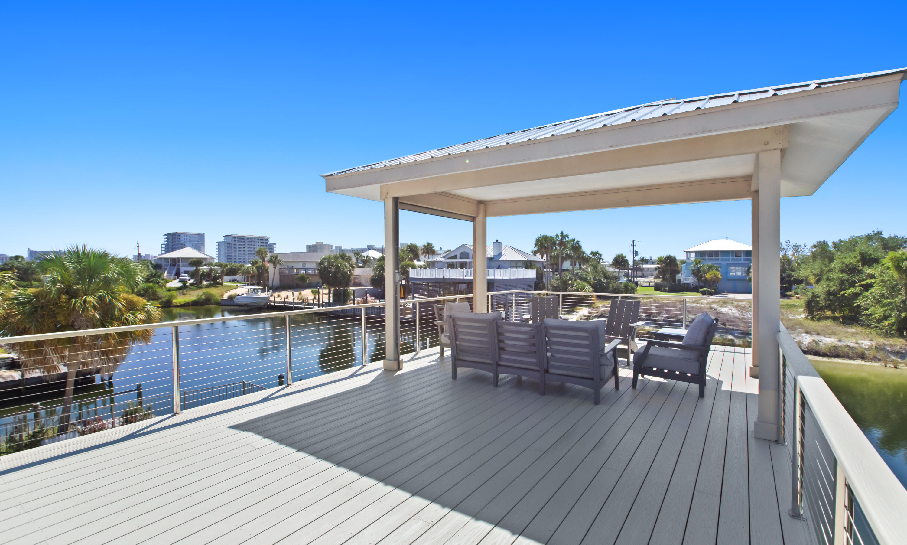 620 Lagoon Drive