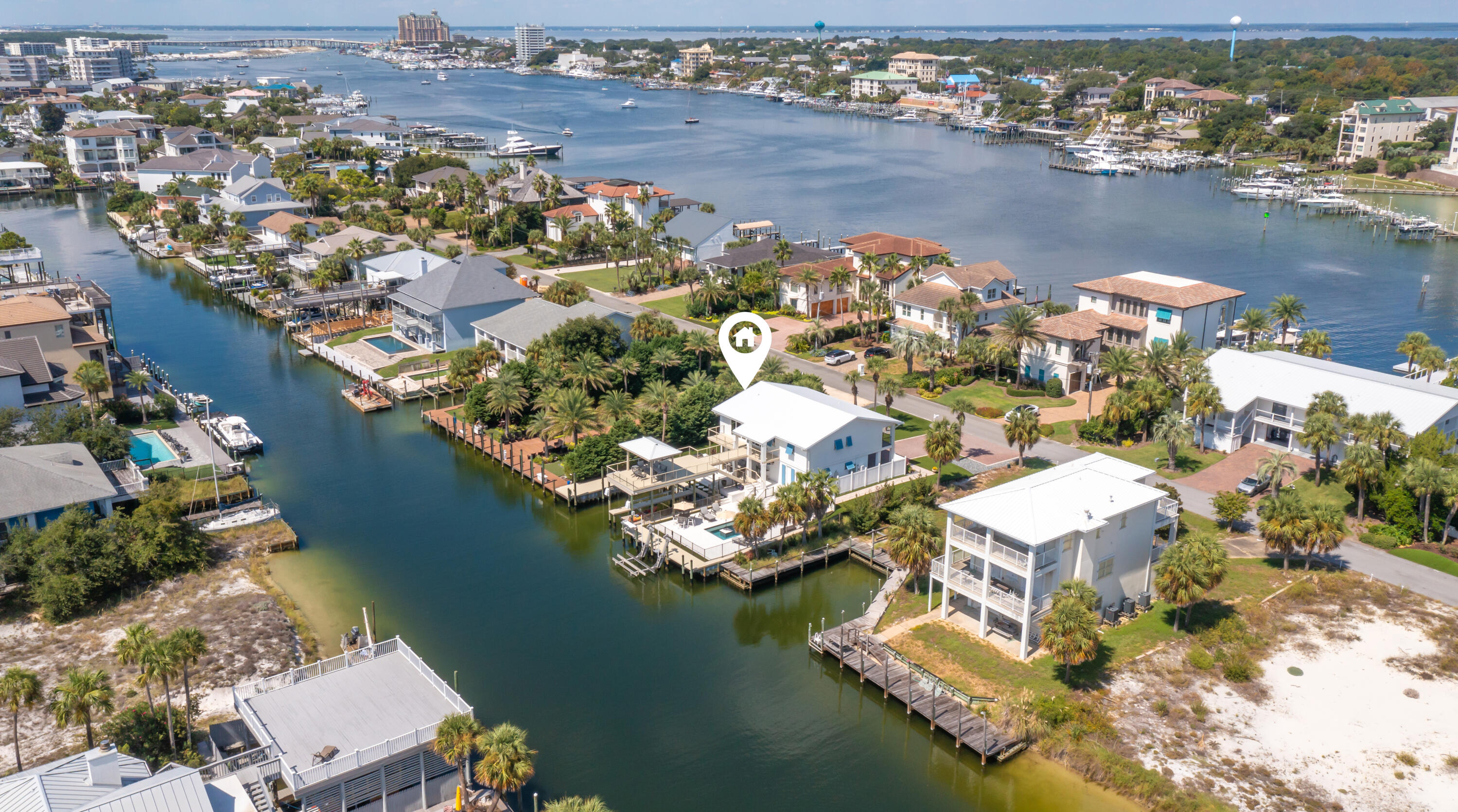 620 Lagoon Drive