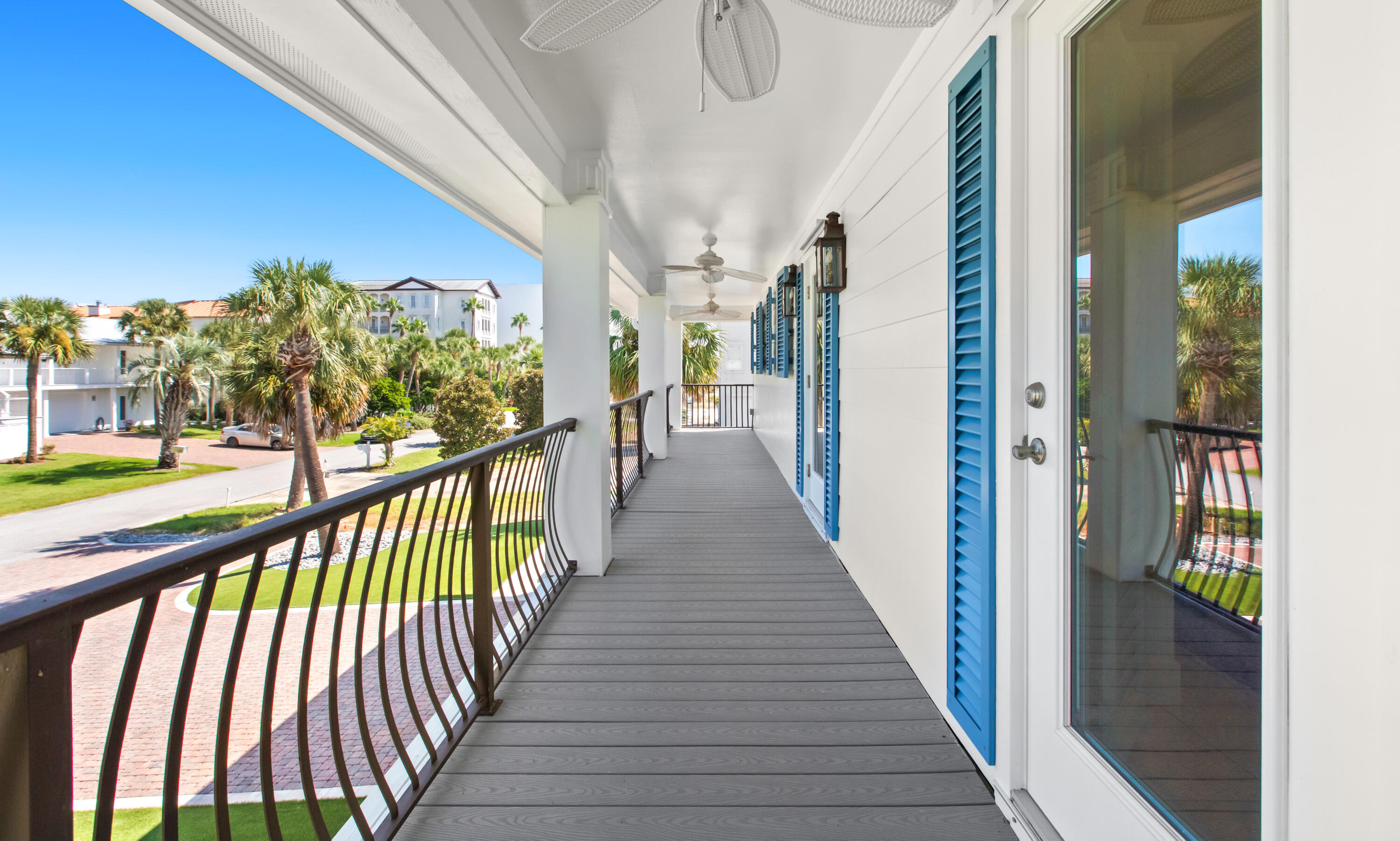 620 Lagoon Drive
